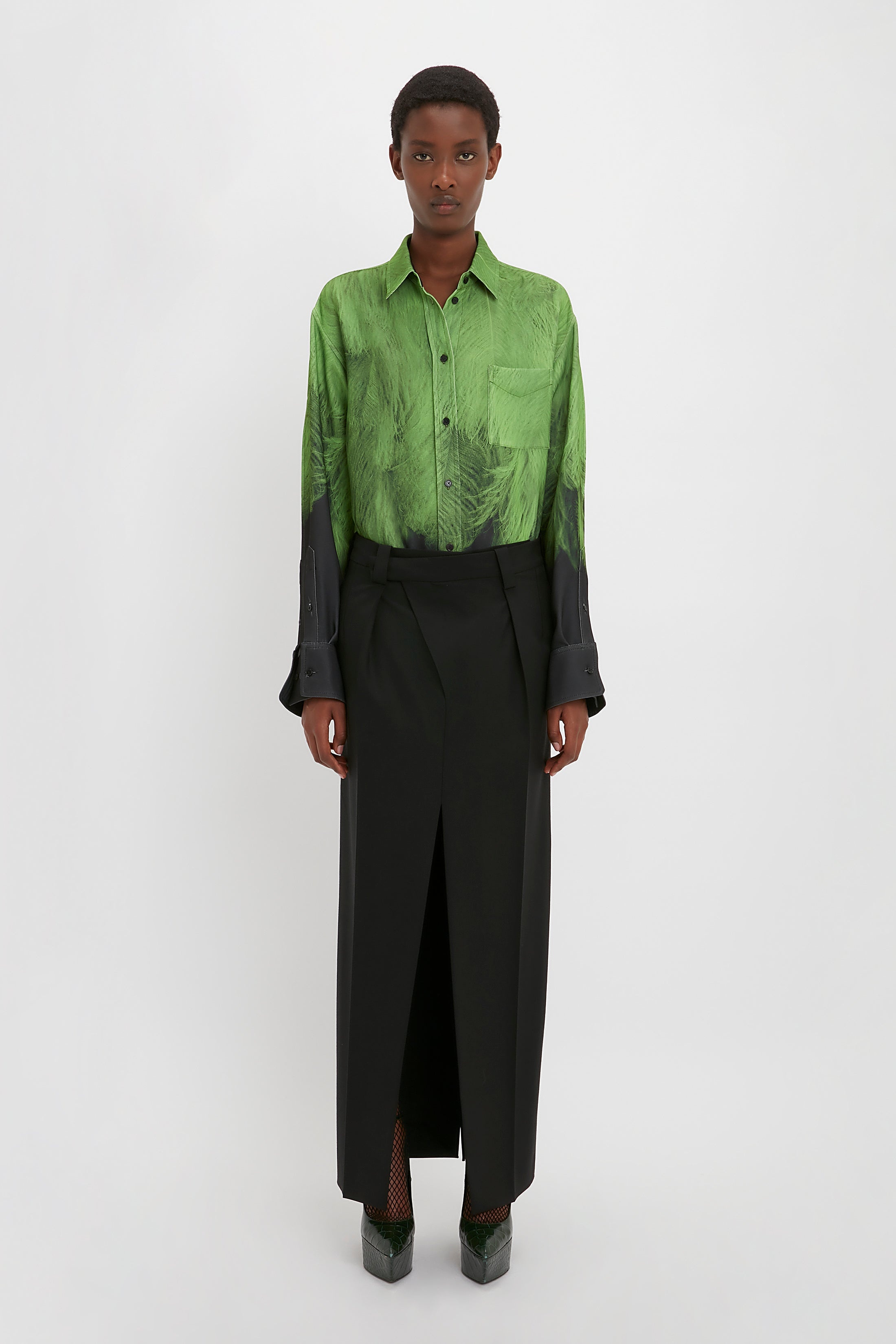 Oversized Digital Feather Print Shirt in Black-Green - 2