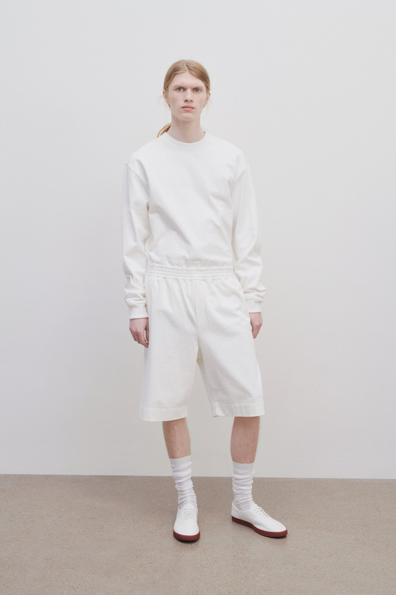 Dovi Short in Cotton 4