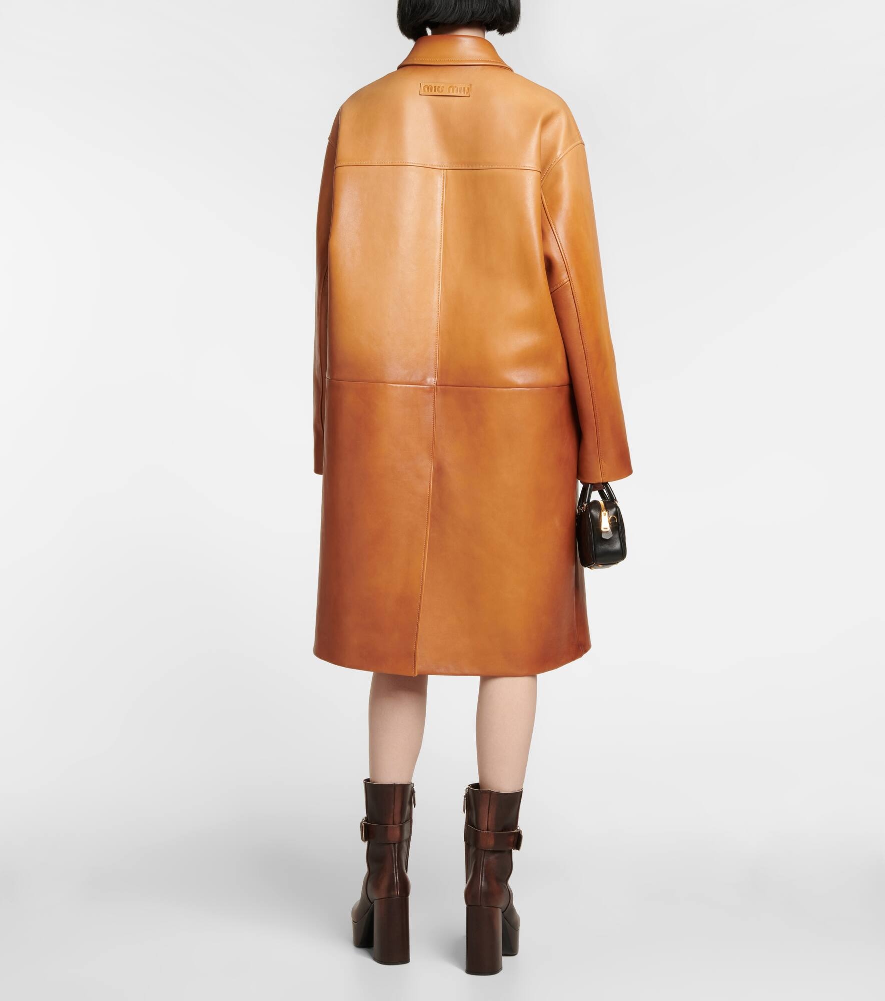 Leather coat - 3