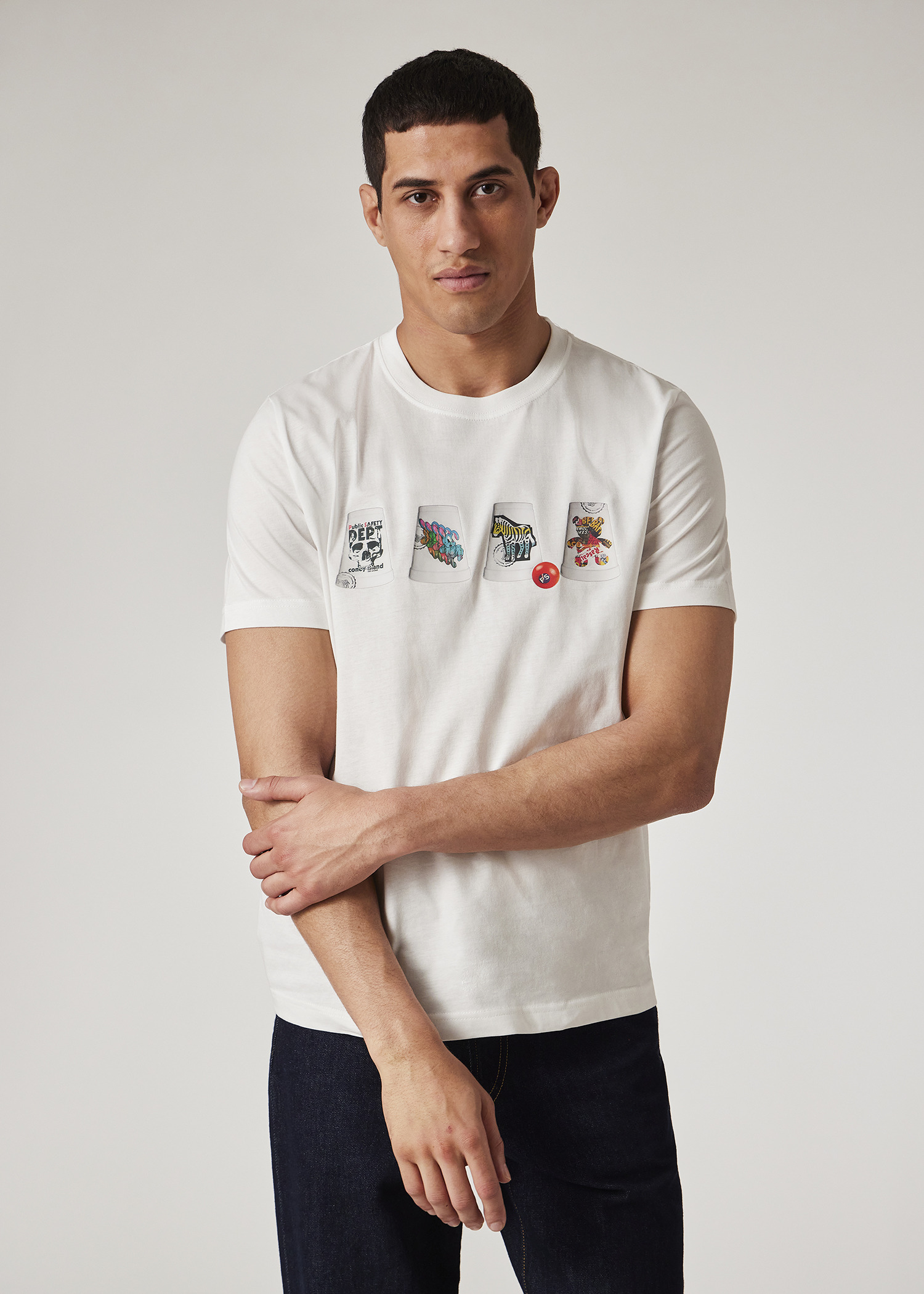 White 'Cups' Print T-Shirt - 4