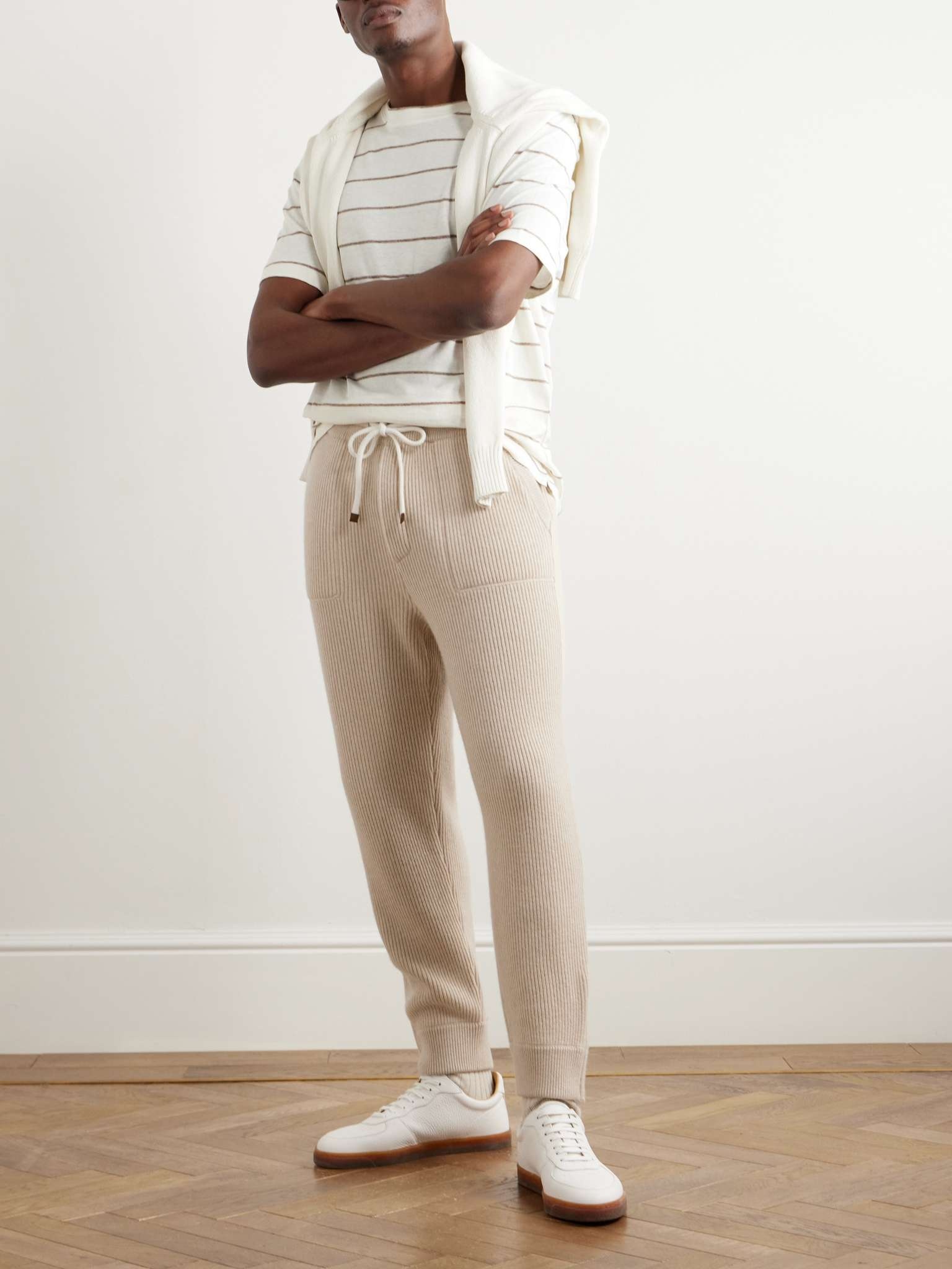 Tapered Ribbed Cashmere Sweatpants - 2