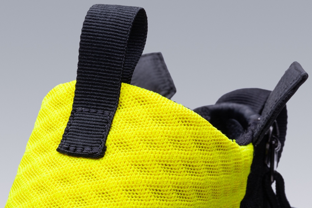 APM2-100 Nike® Air Presto Mid / Acronym® White/Dynamic Yellow/Black ] - 9