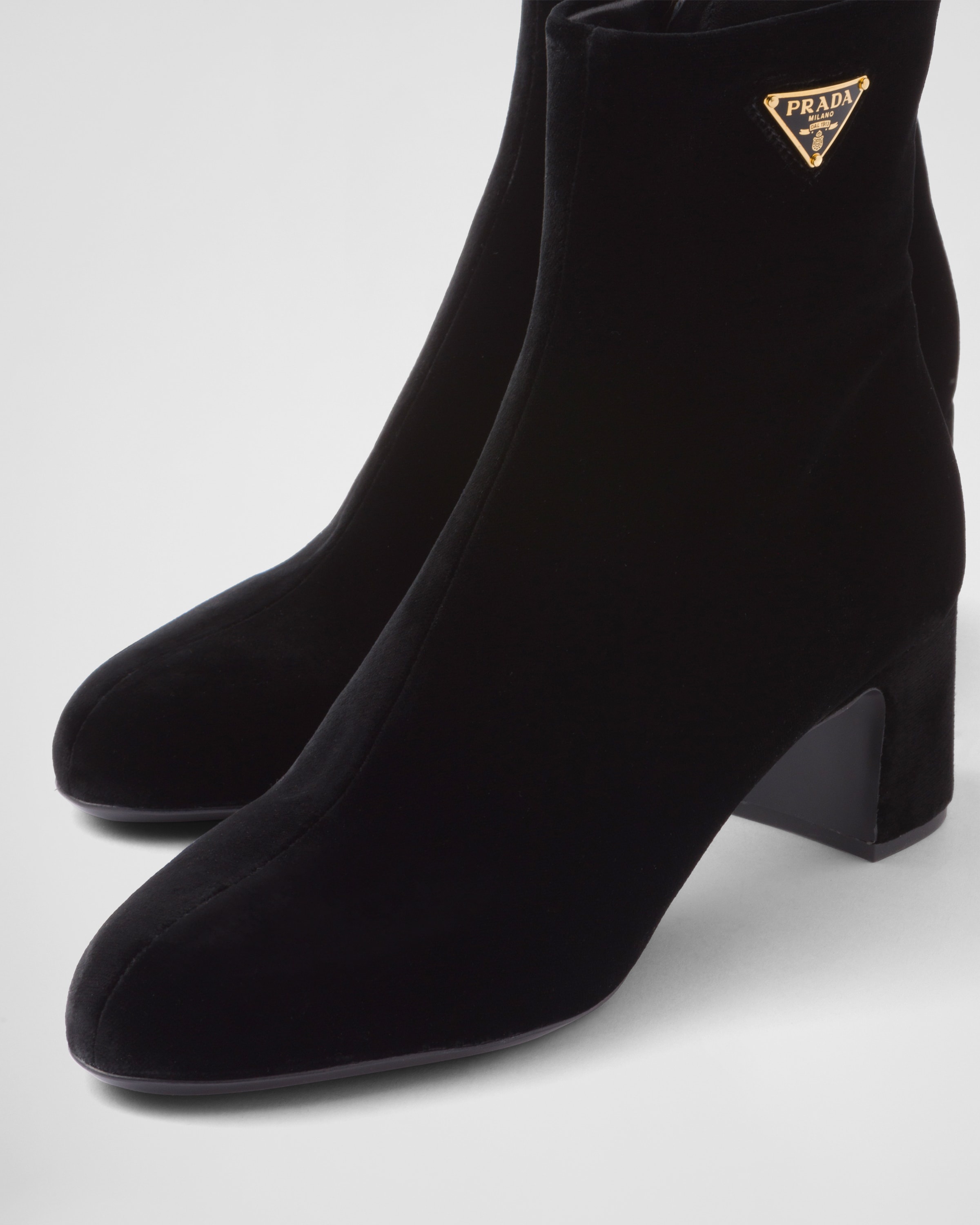 Velvet booties - 6