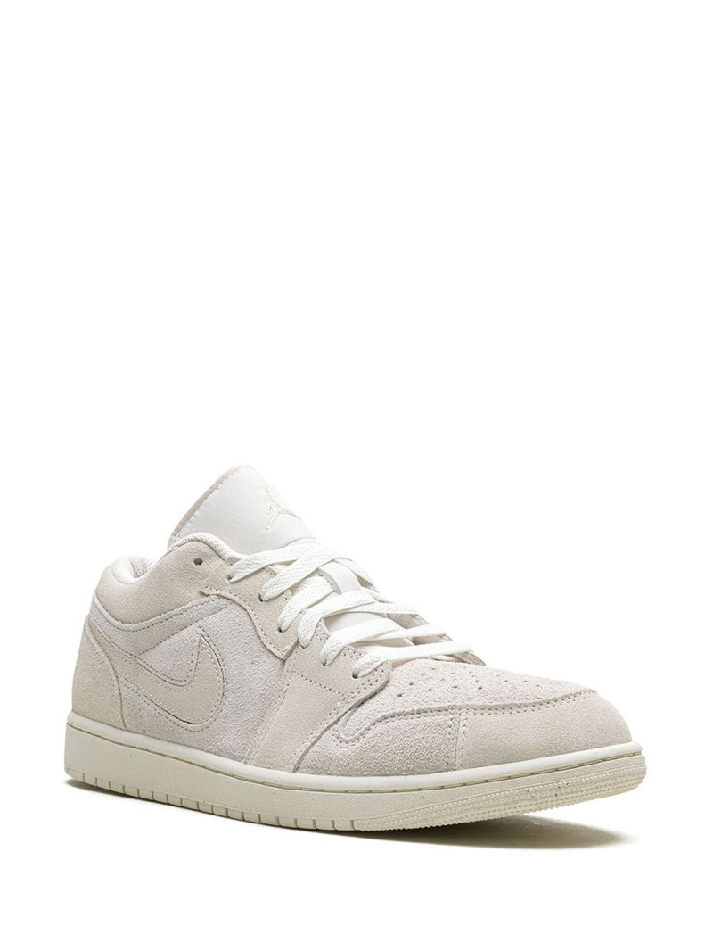 Jordan Air Jordan 1 "Pale Ivory" sneakers outlook