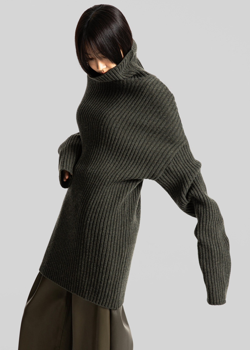 Thelma Ribbed Sweater Dress - Khaki 3