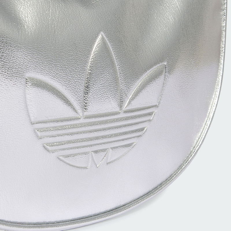 ADICOLOR HALF CRESCENT BAG METALLIC PU Bag 3