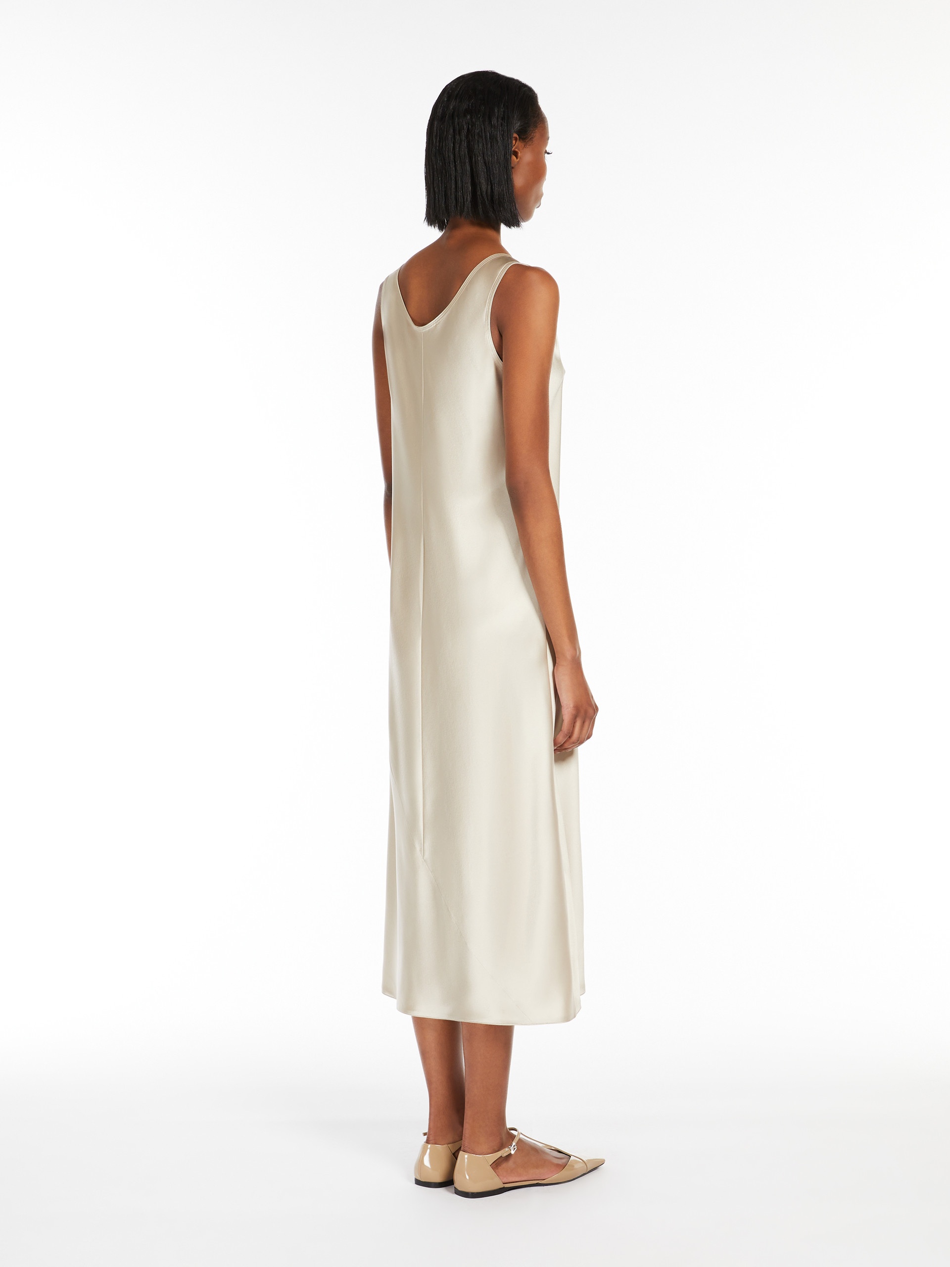 BANJO Flowing silk satin dress - 4