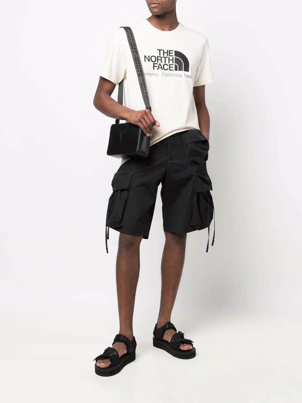 side cargo-pocket shorts - 2