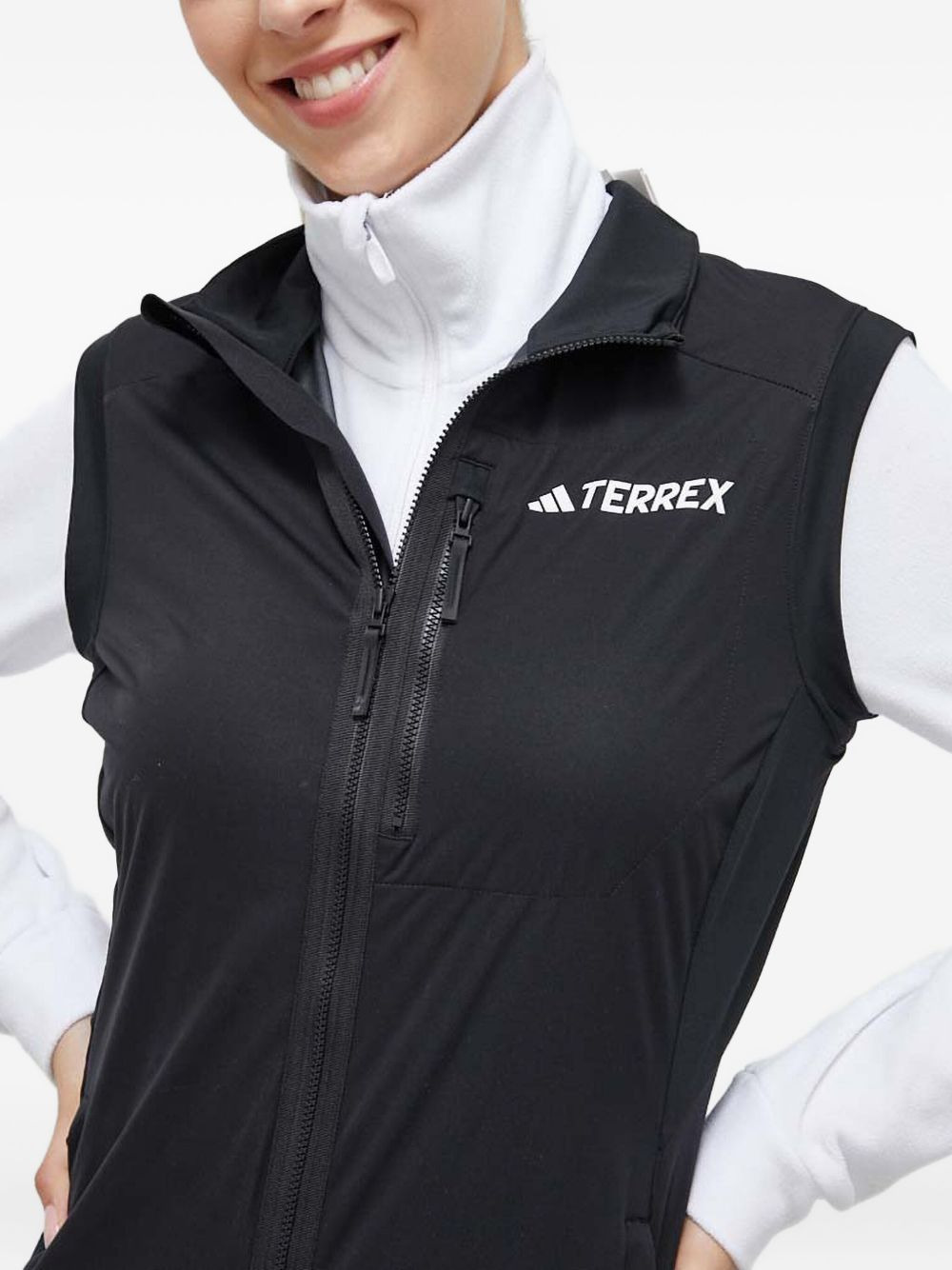 zip-fastening hooded vest - 4