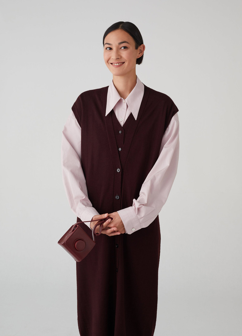 Lemaire MINI CAMERA BAG
VEGETABLE-TANNED LEATHER outlook