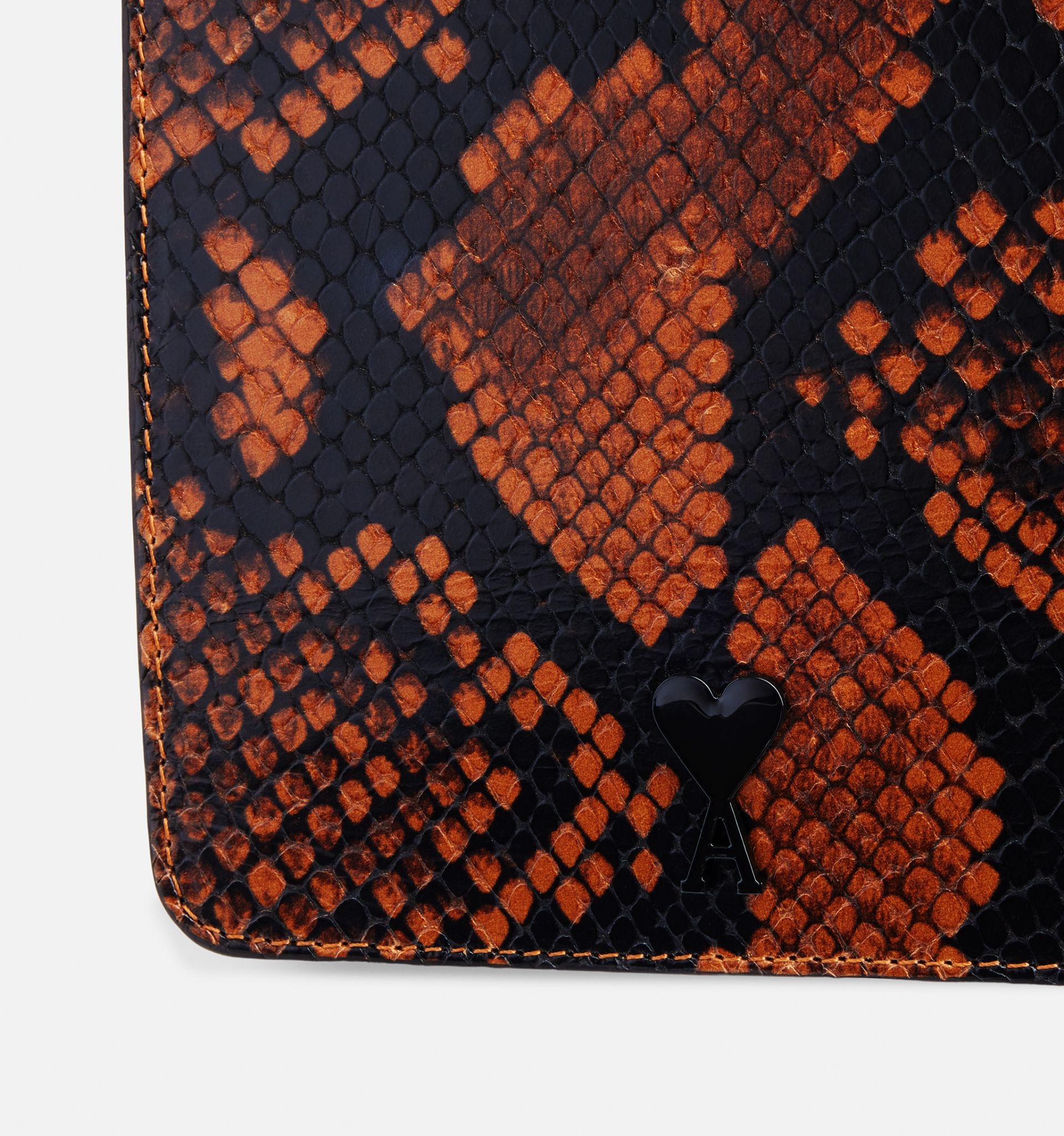 Ami De Coeur Vertical Pouch - 3