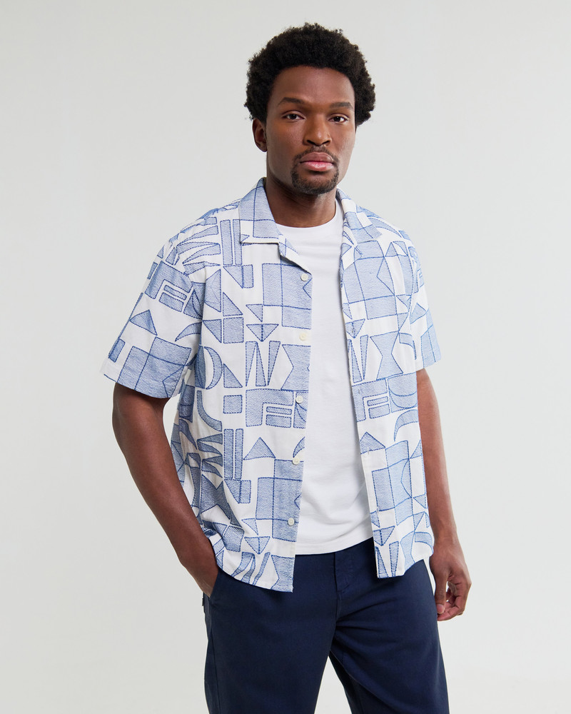 Wax London Didcot - Ecru And Blue Geometric Embroidered Short-Sleeve Shirt outlook