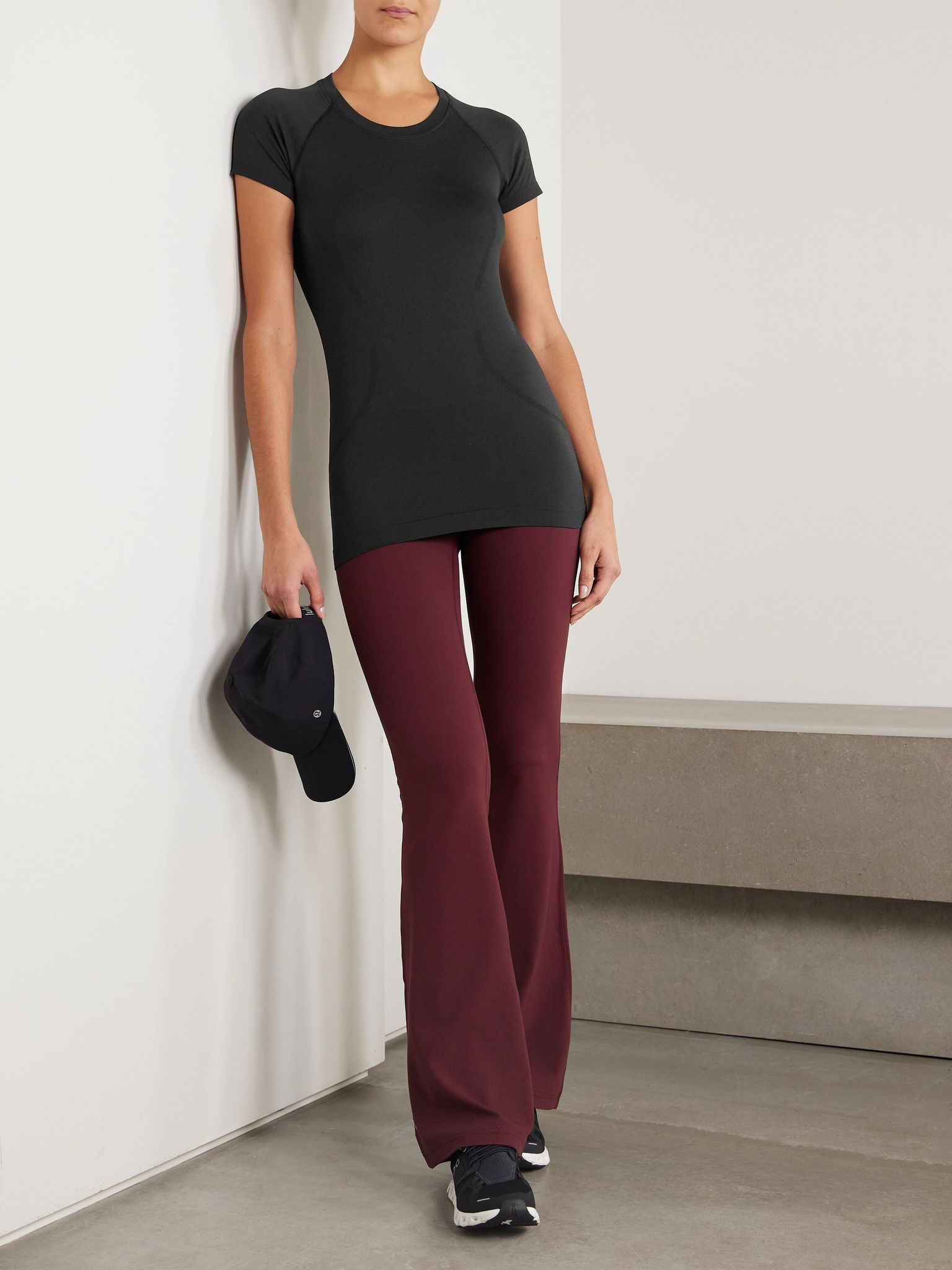 Swiftly Tech Short-Sleeve Shirt 2.0 - Hip Length Black - 2