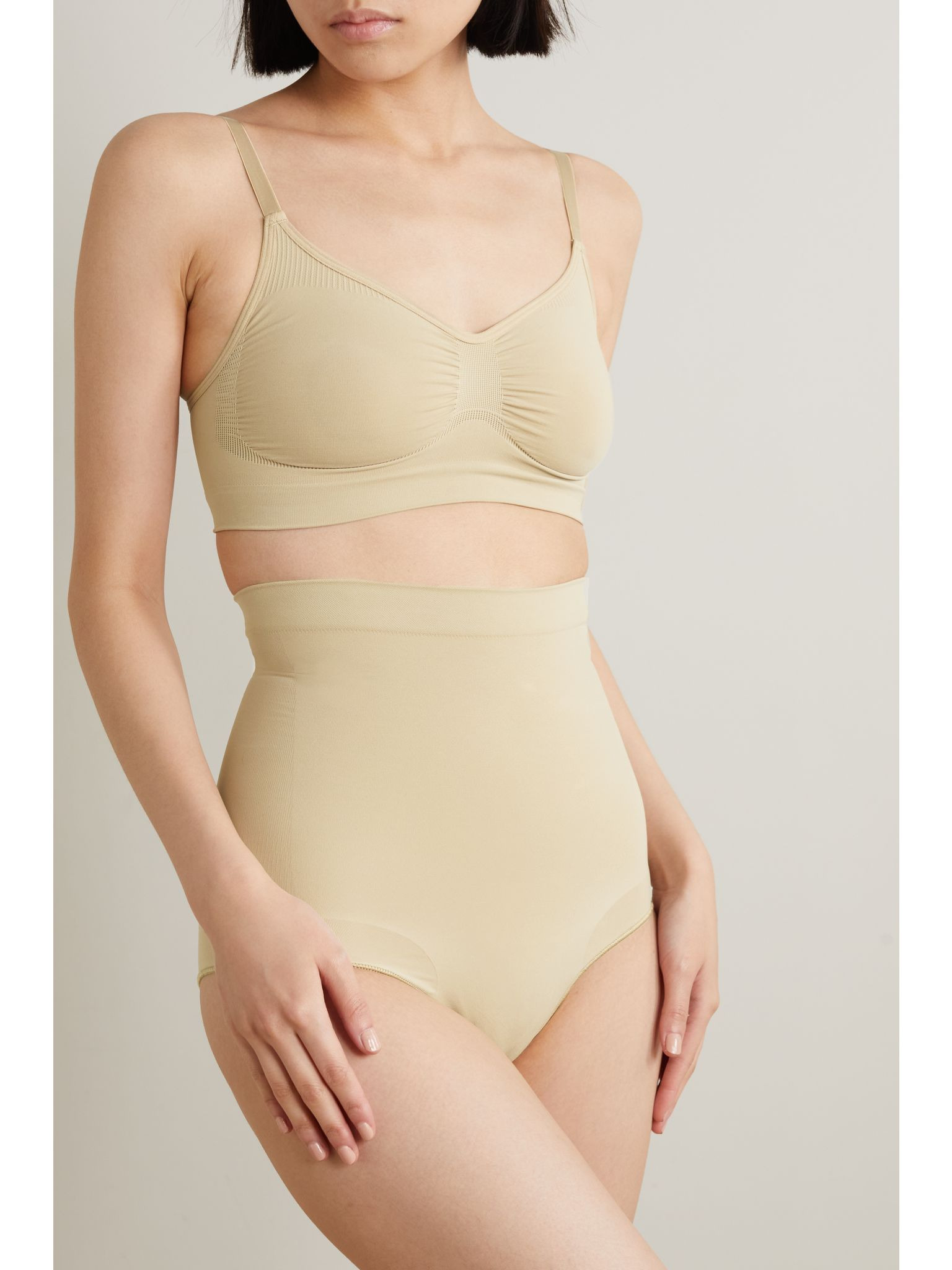 Seamless Sculpt Bralette - Clay Beige - 2