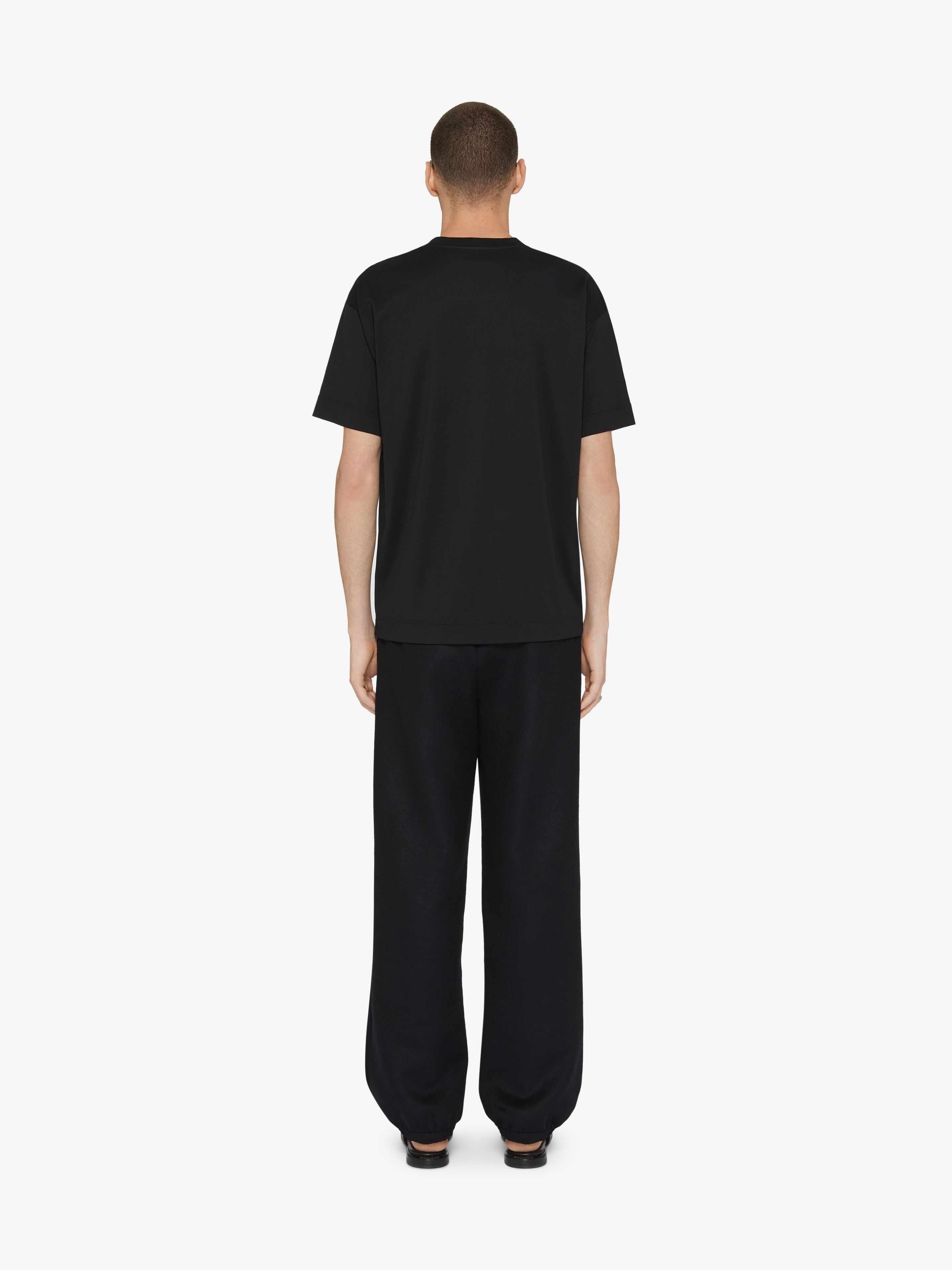 T-SHIRT IN COTTON WITH GIVENCHY MEDALLION - 4