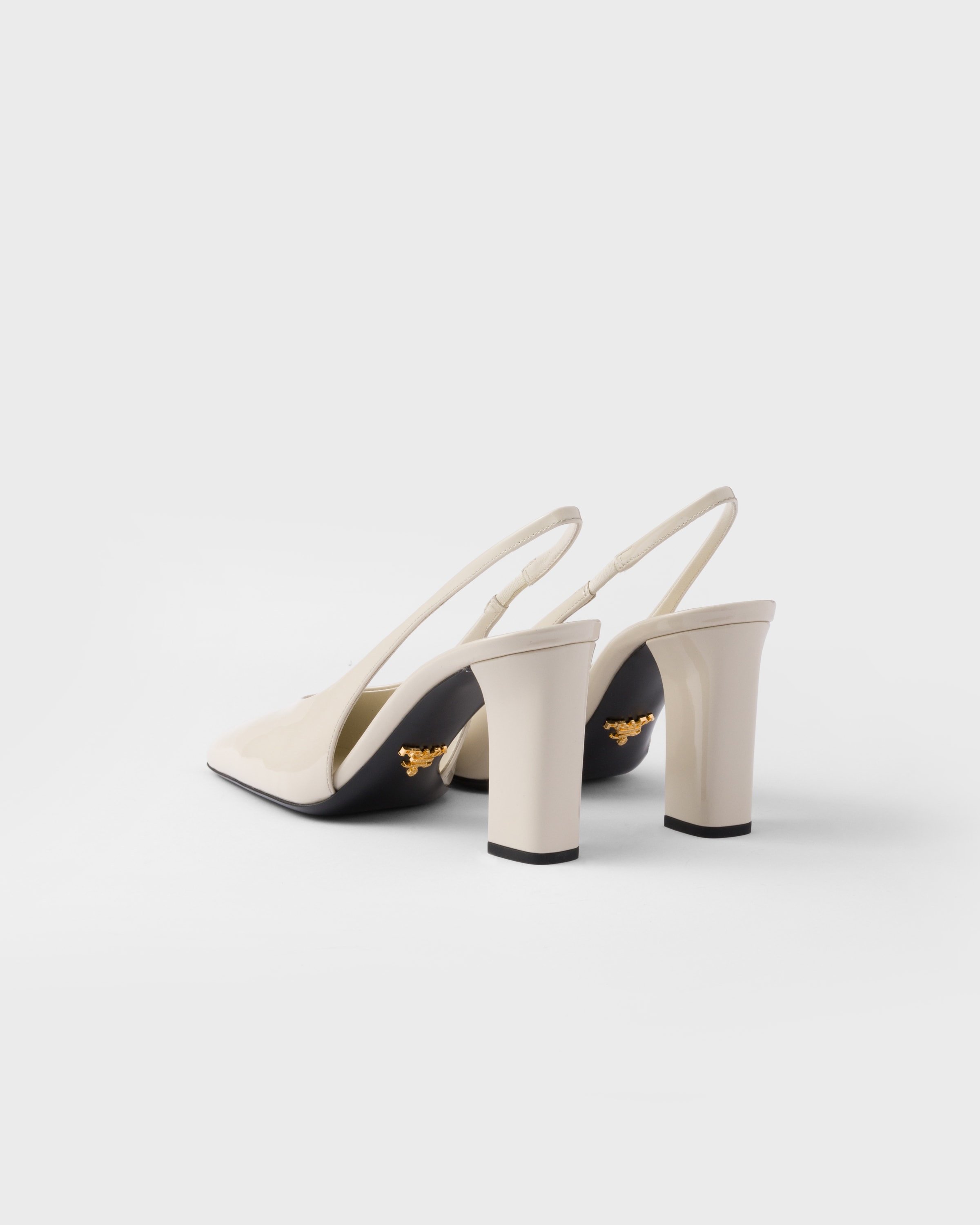 Patent leather slingback pumps - 4