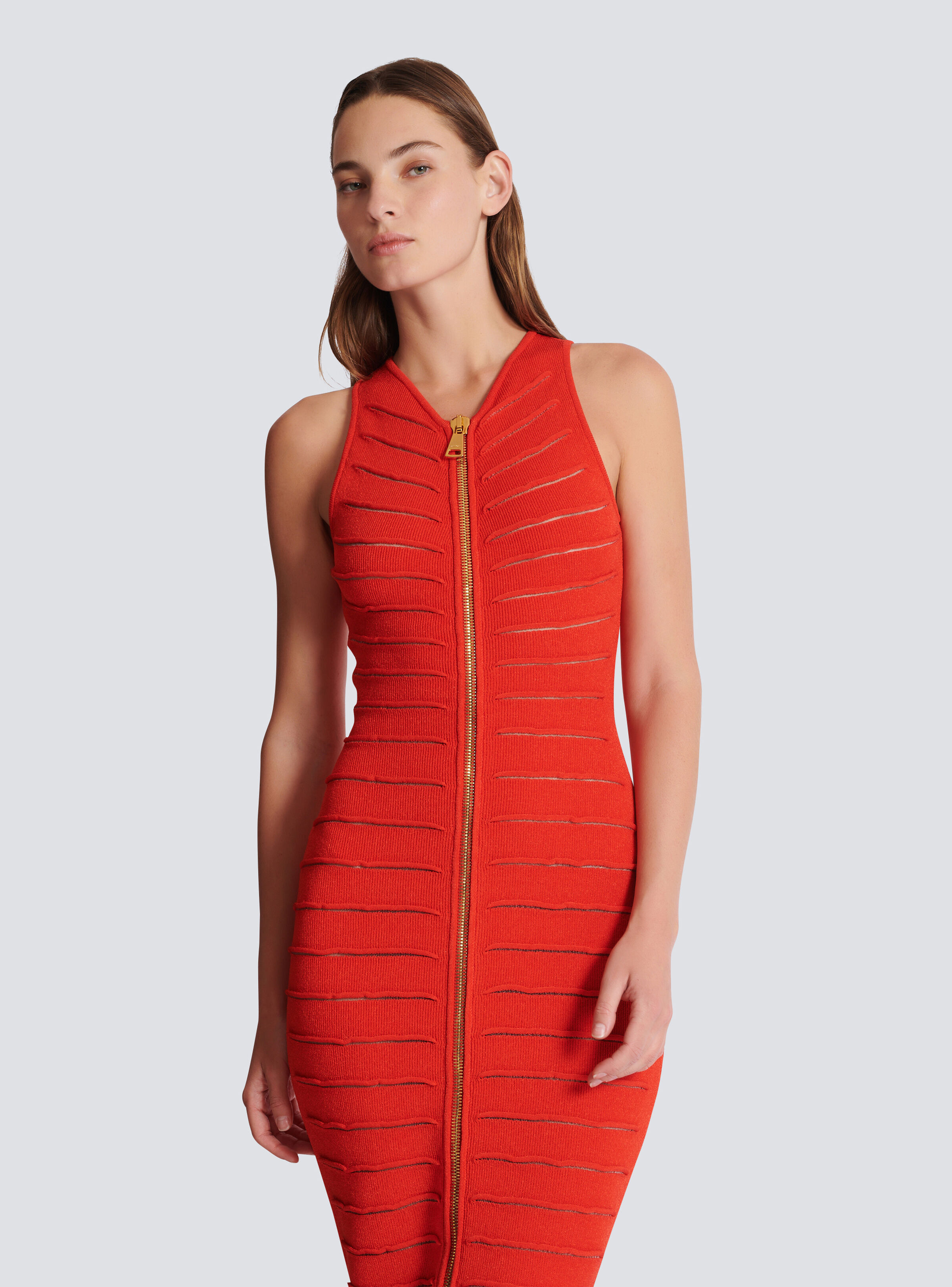 Long sleeveless dress in crocodile knit - 6