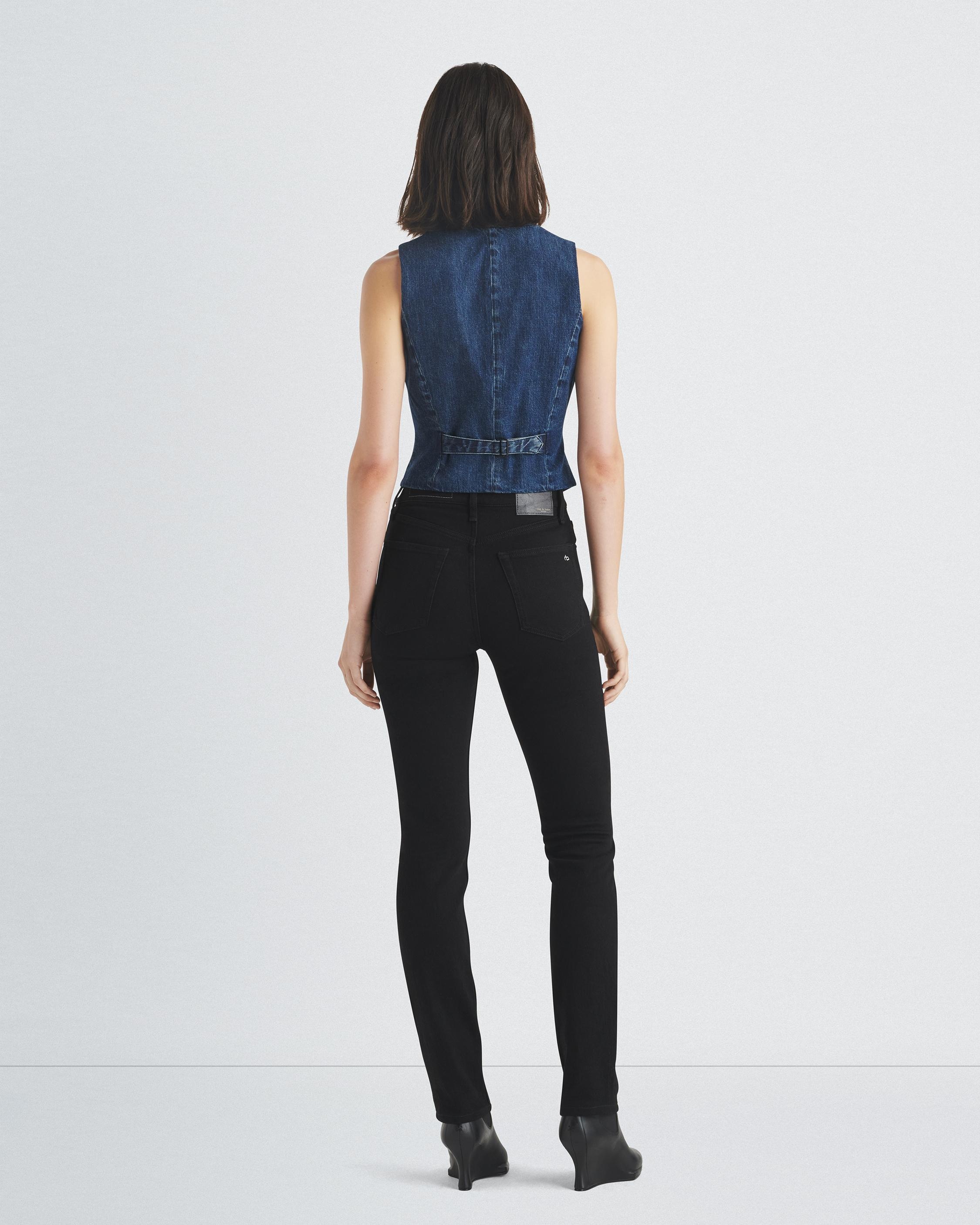Priya Denim Vest
Slim Fit - 4