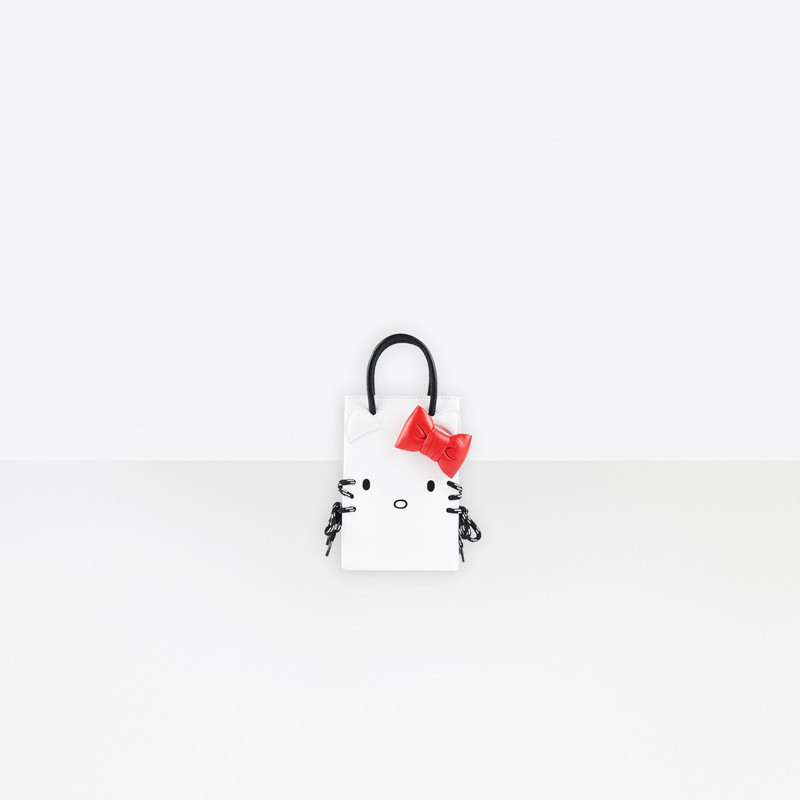 Hello Kitty Phone Holder 1