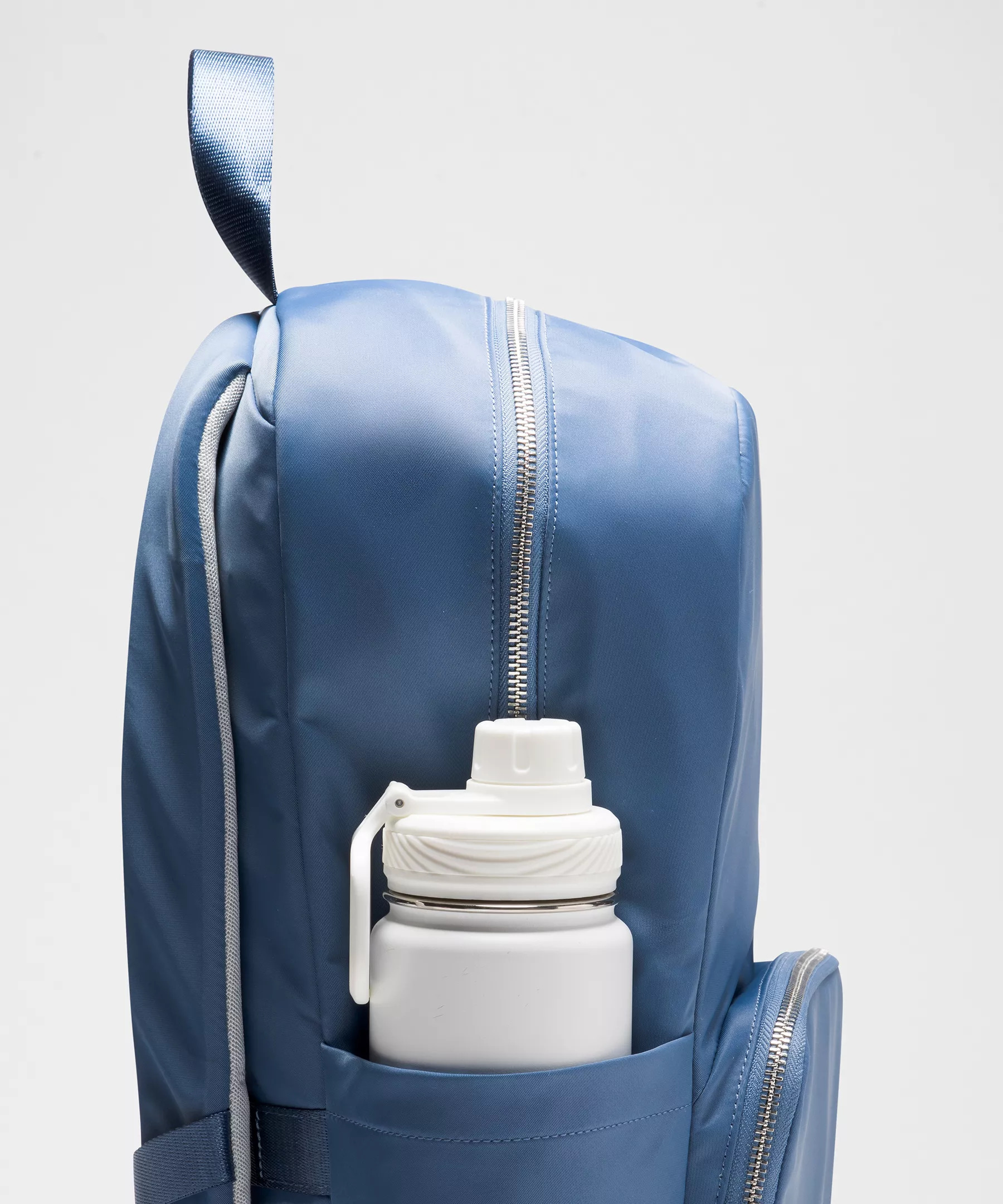 Everywhere Backpack 22L *Metal Hardware - 4