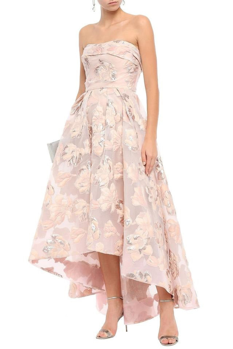 STRAPLESS METALLIC FILS COUPE GOWN 1