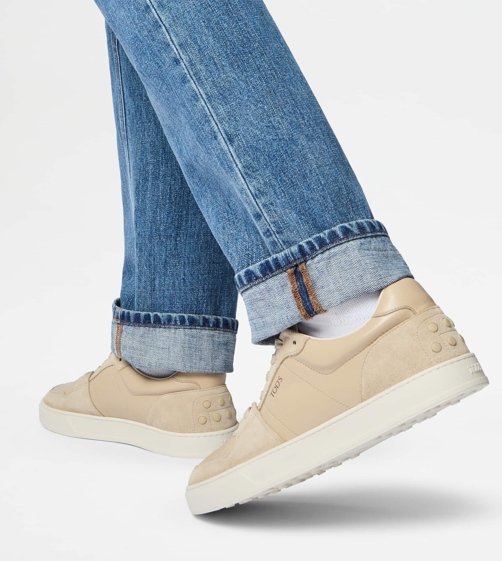 SNEAKERS IN SUEDE - BEIGE - 6