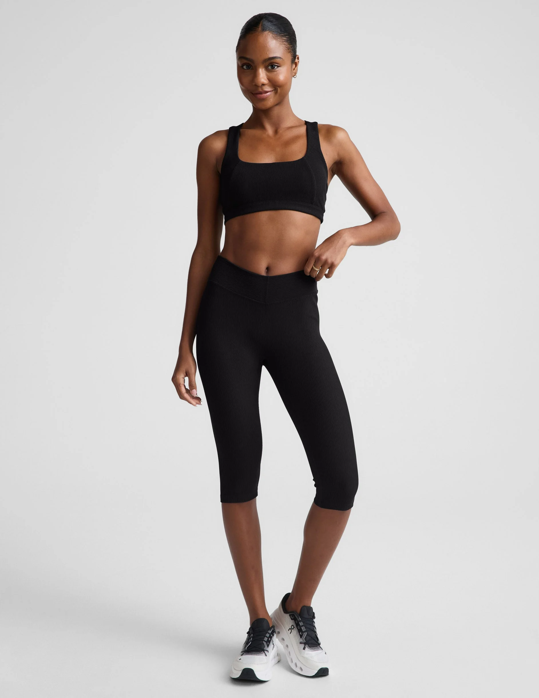 Impulse Ribbed V-Waist Pedal Pusher Legging - 1