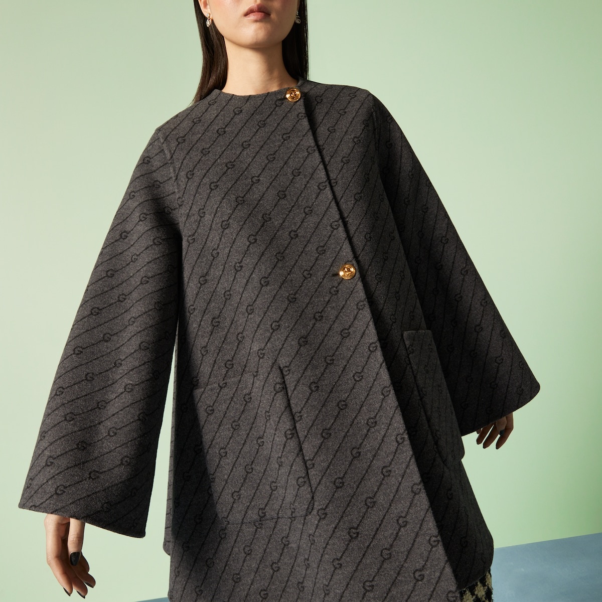 Reversible diagonal G wool coat - 7