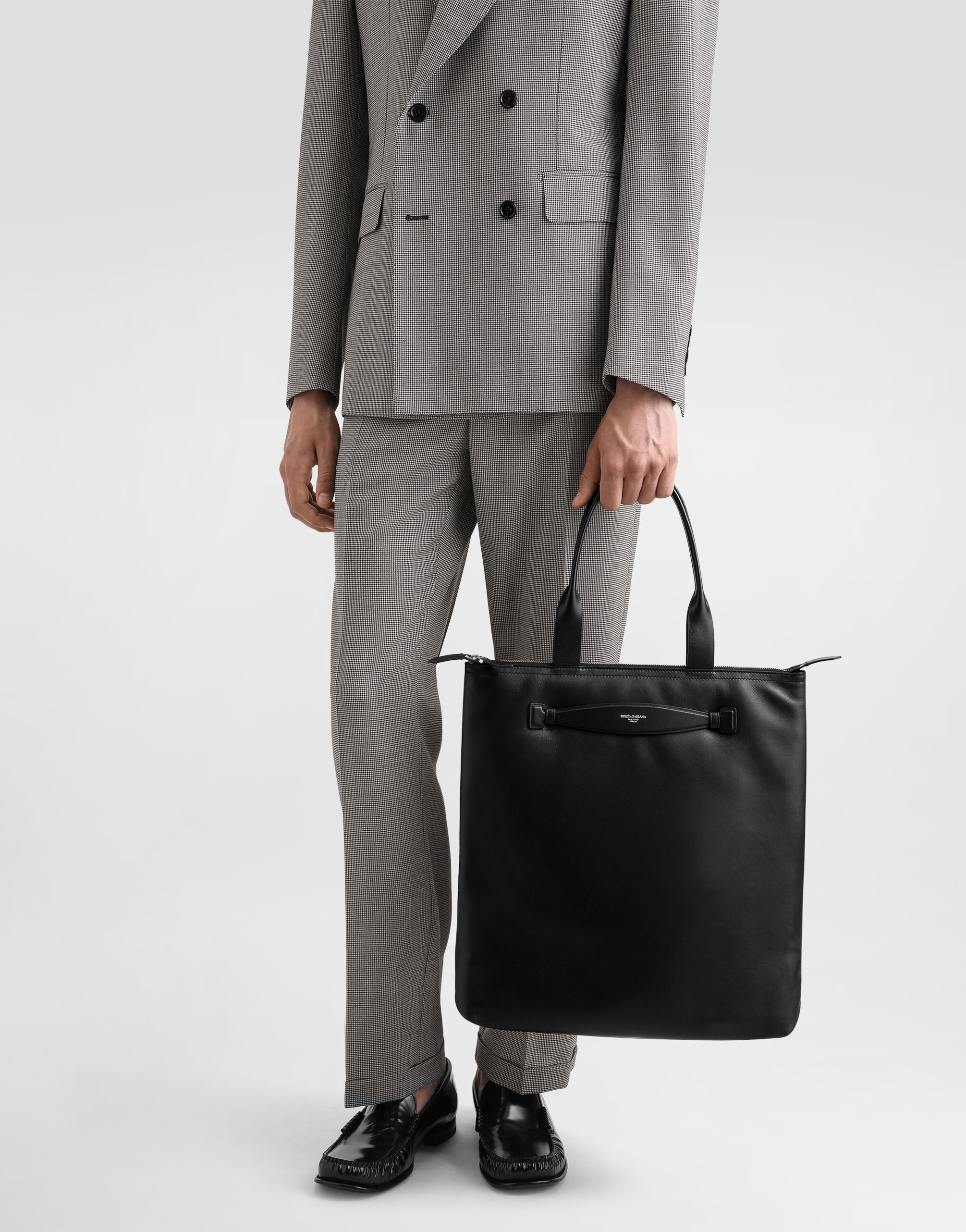 Calfskin nappa leather shopper - 2