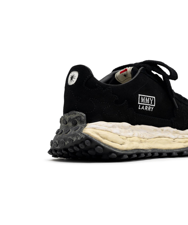 "LARRY" OG Sole Western Detail Suede Low-top Sneaker 12