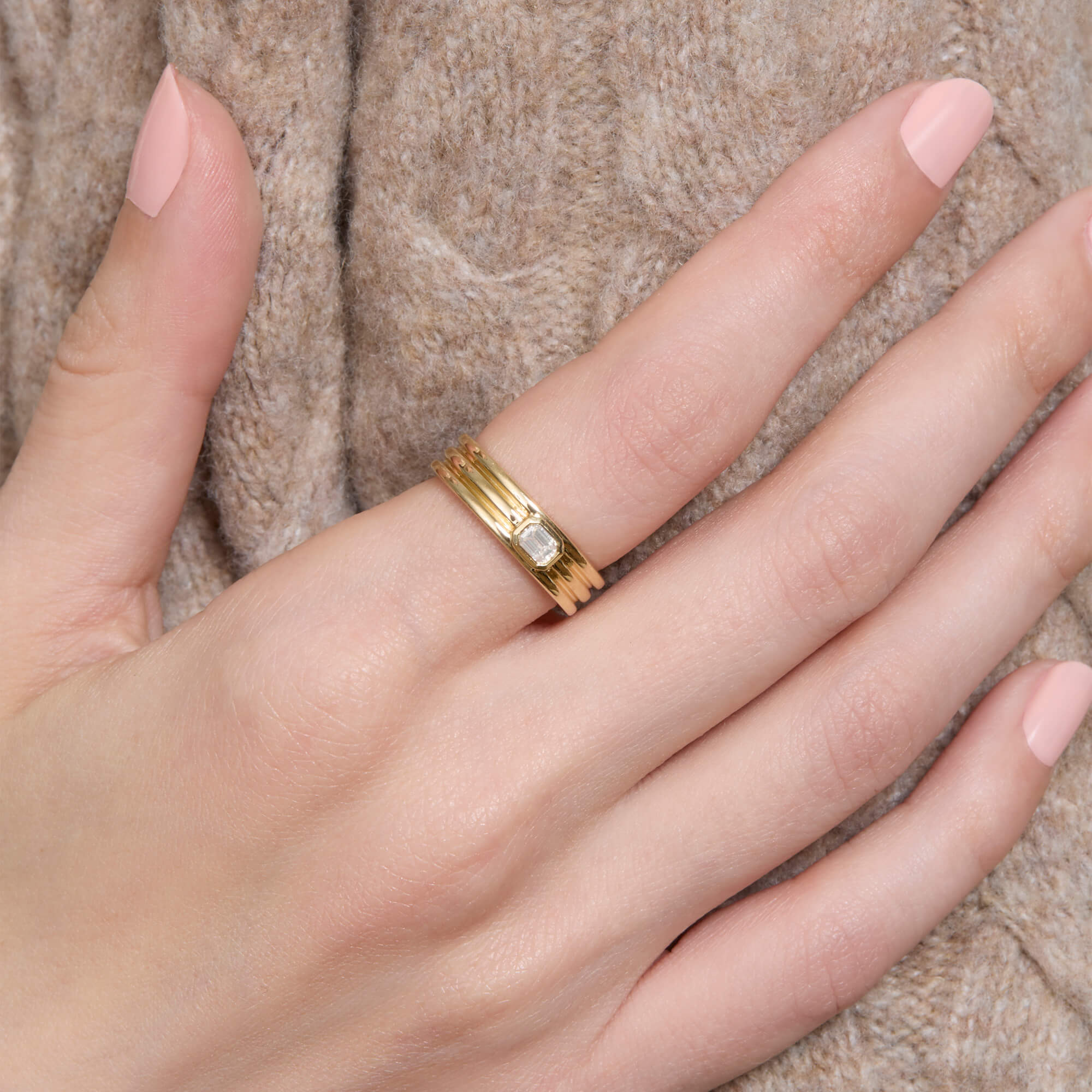 Trio Ridge Diamond Ring - 2
