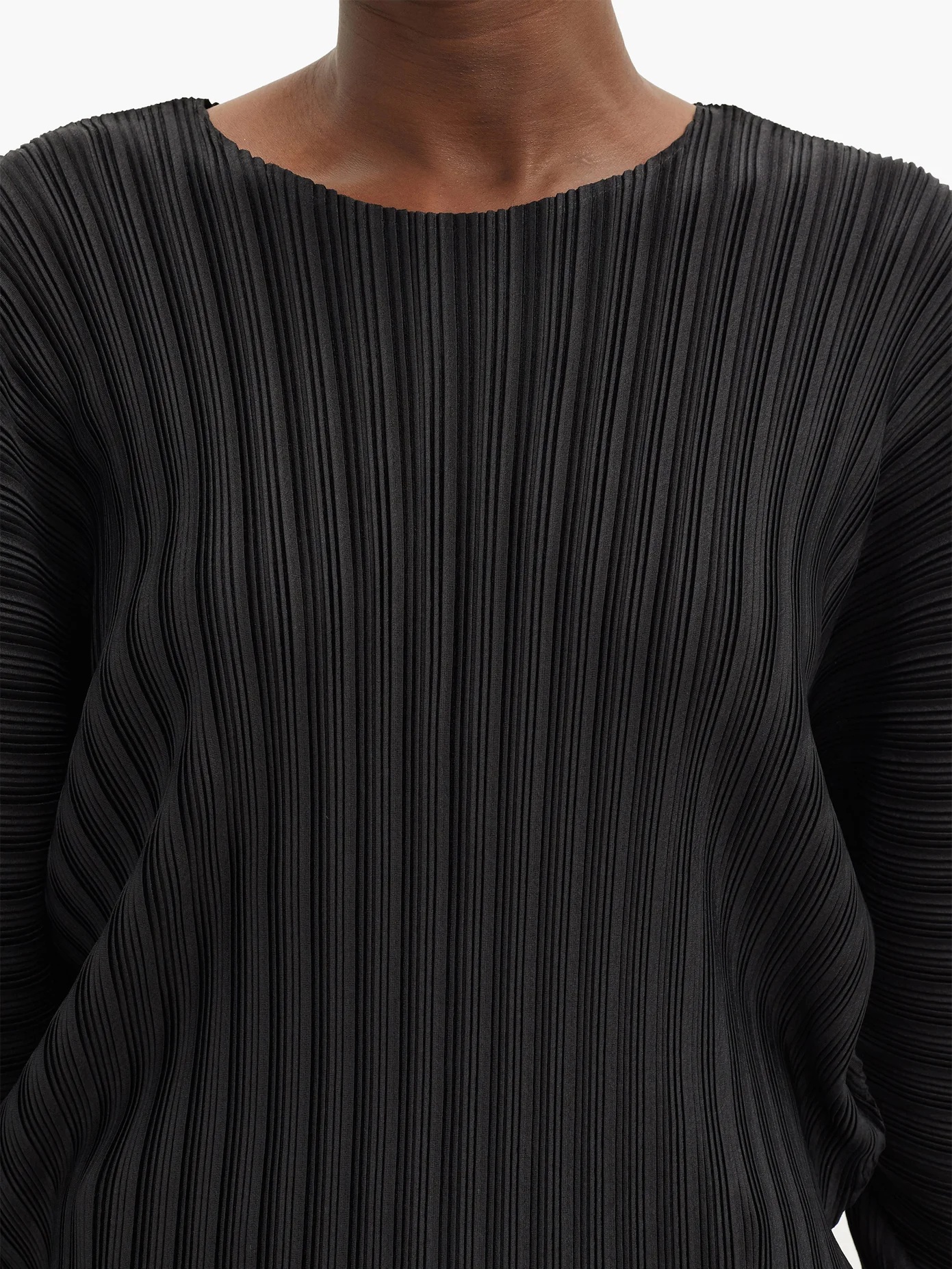 Dolman-sleeve technical-pleated top - 3