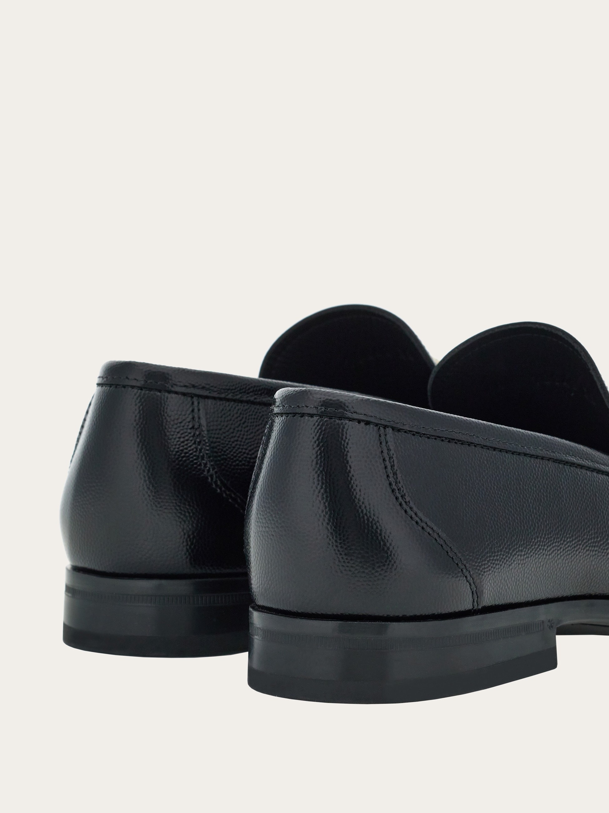 ferragamo*美品 Gancini ornament pump - Women | Ferragamo