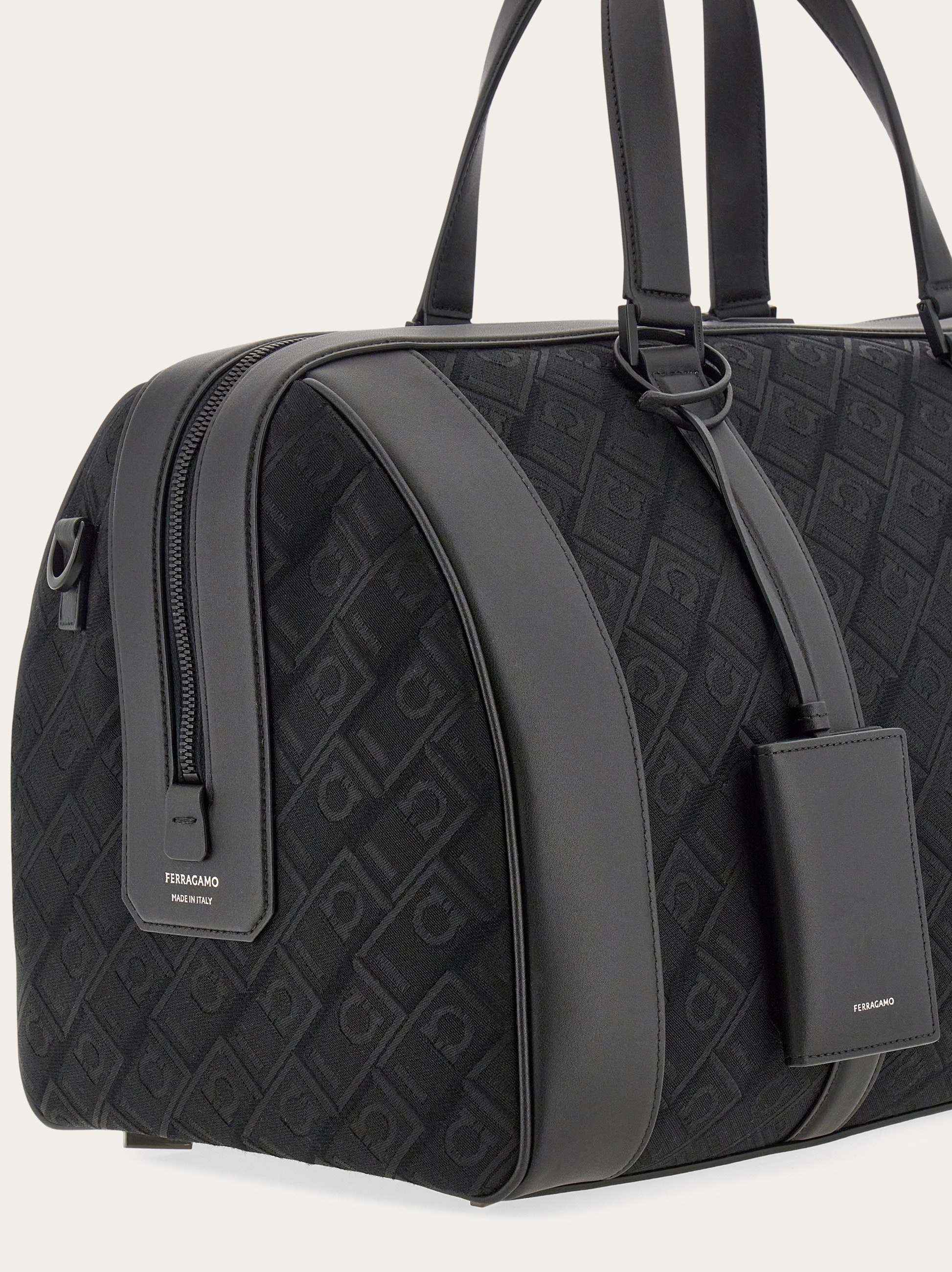 Duffel bag - 8