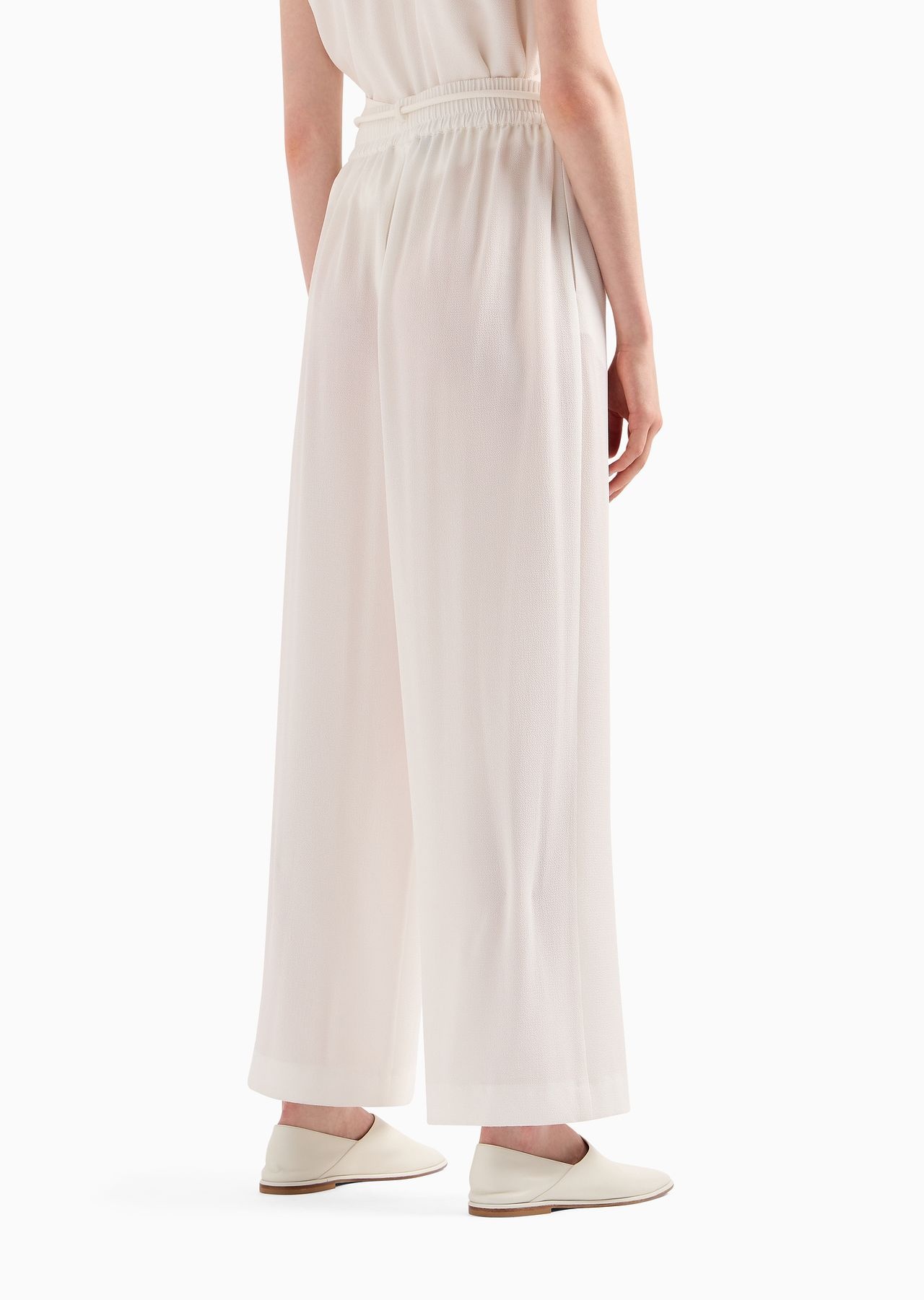 Elasticated-waist trousers with tubular armure-crêpe belt - 3