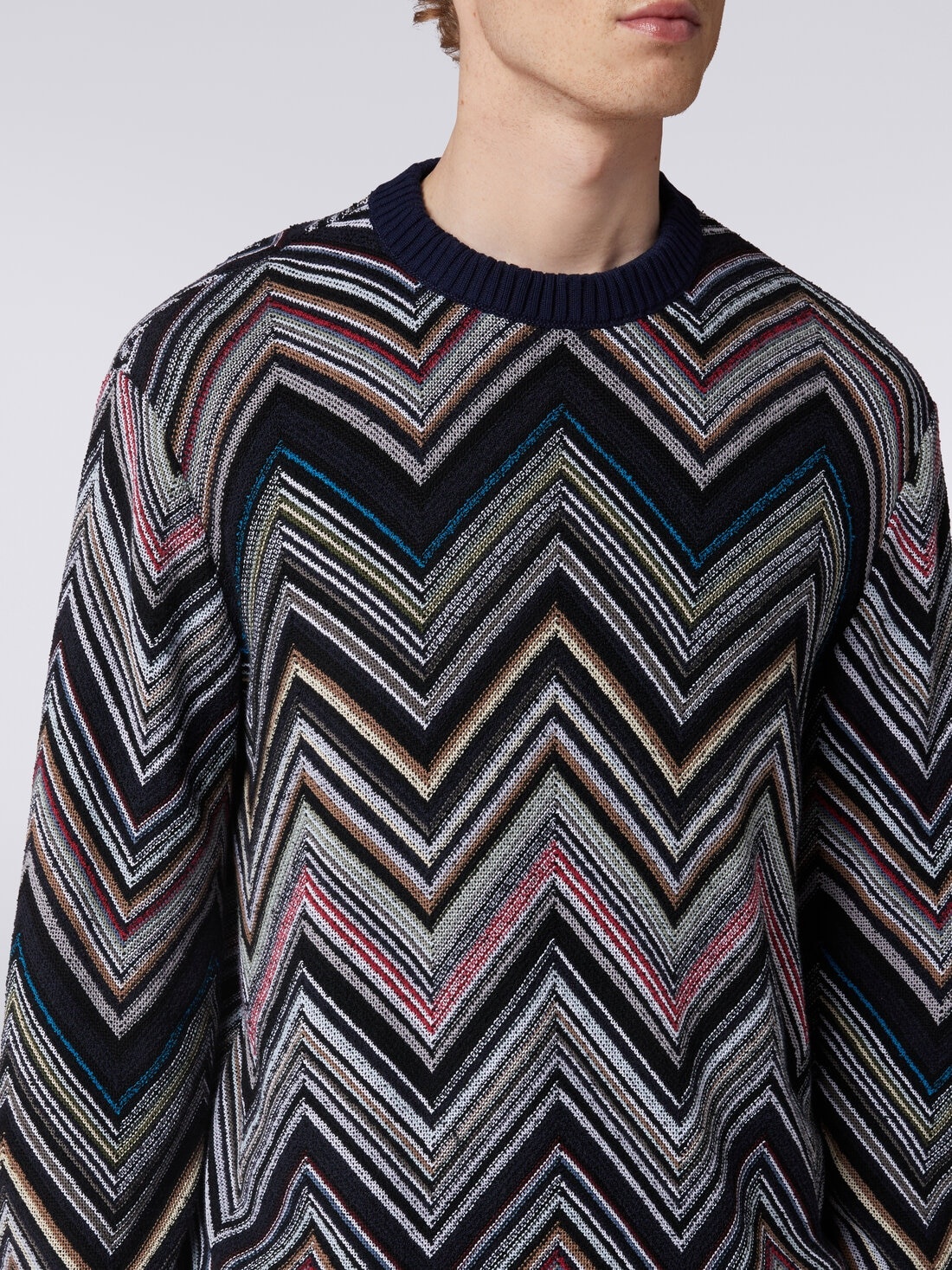 Crew-neck pullover in chevron cotton blend - 5