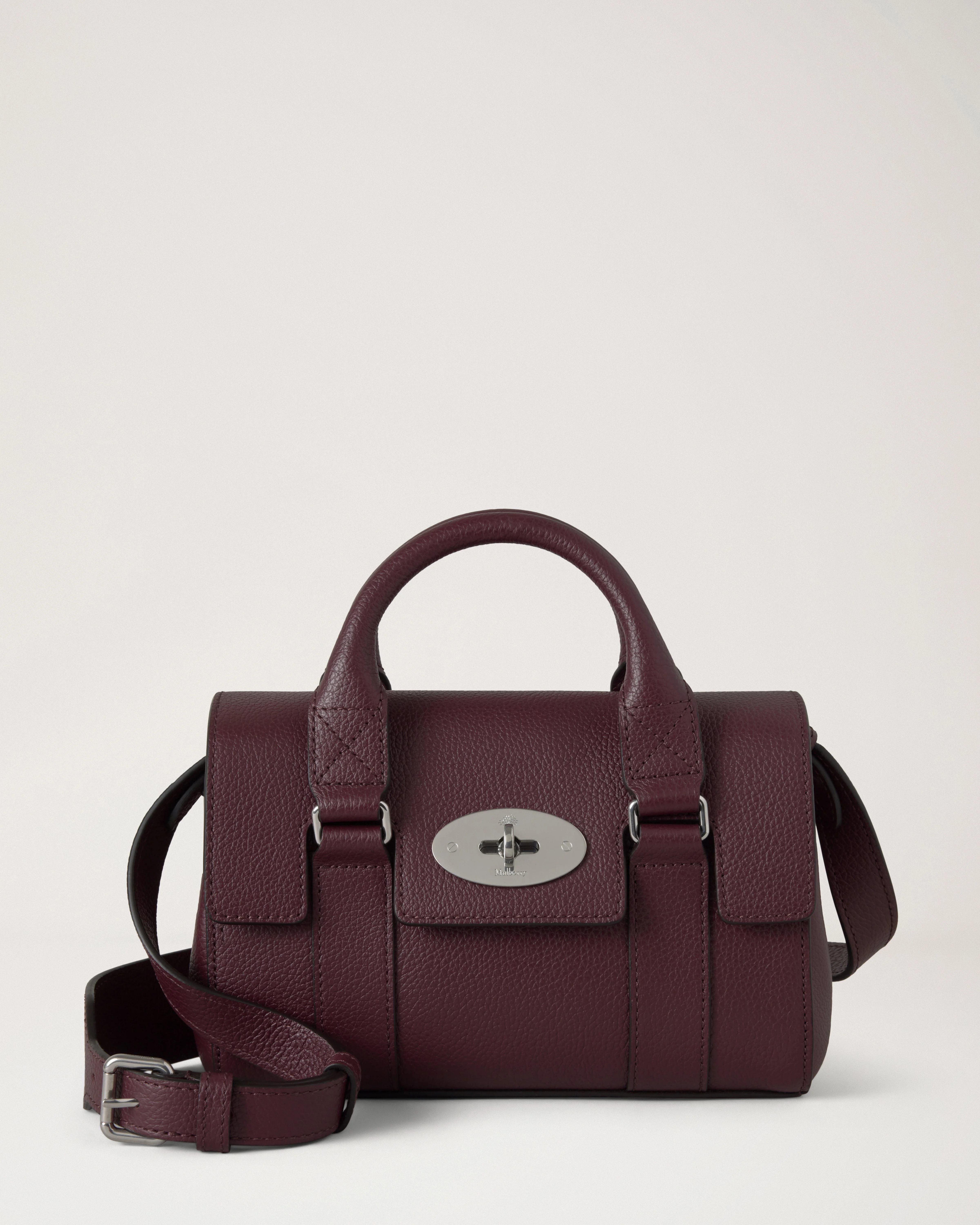 Mini Bayswater
Black Cherry Small Classic Grain - 1