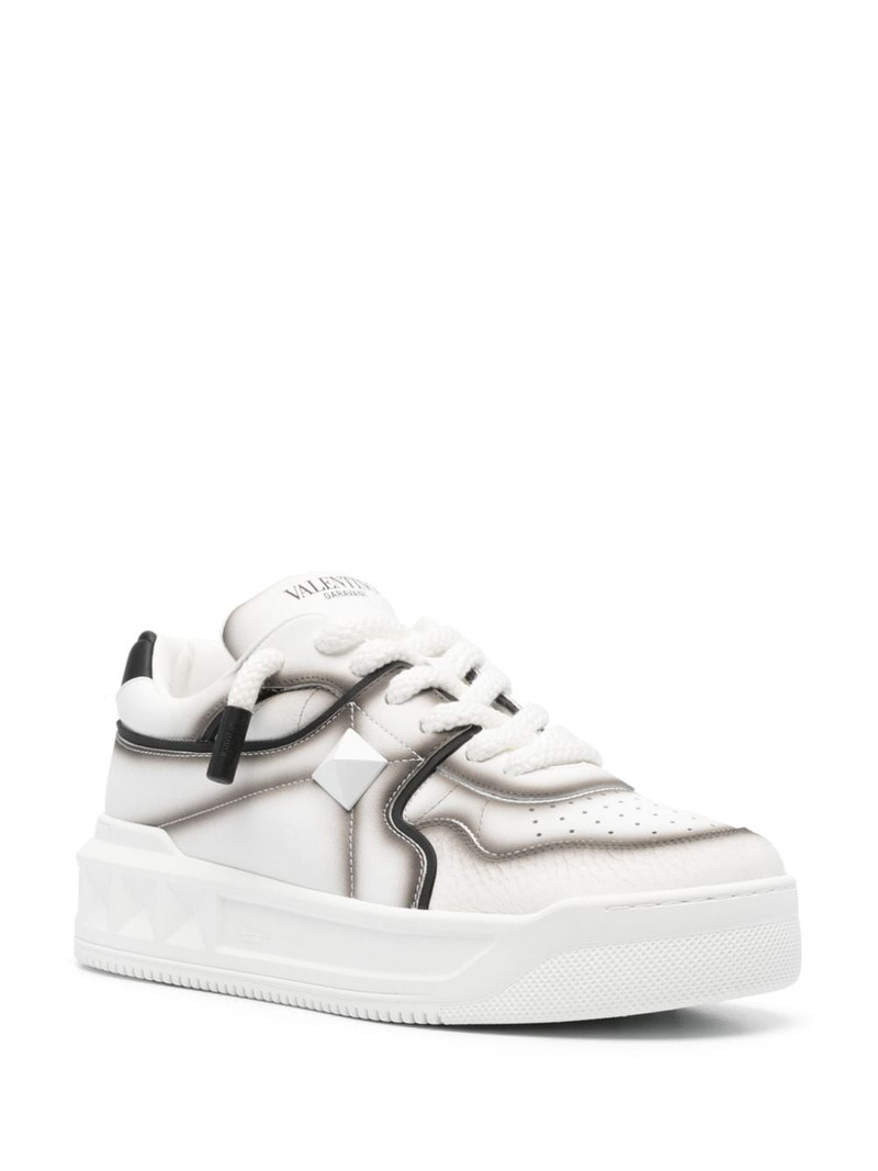 Valentino One Stud XL sneakers outlook