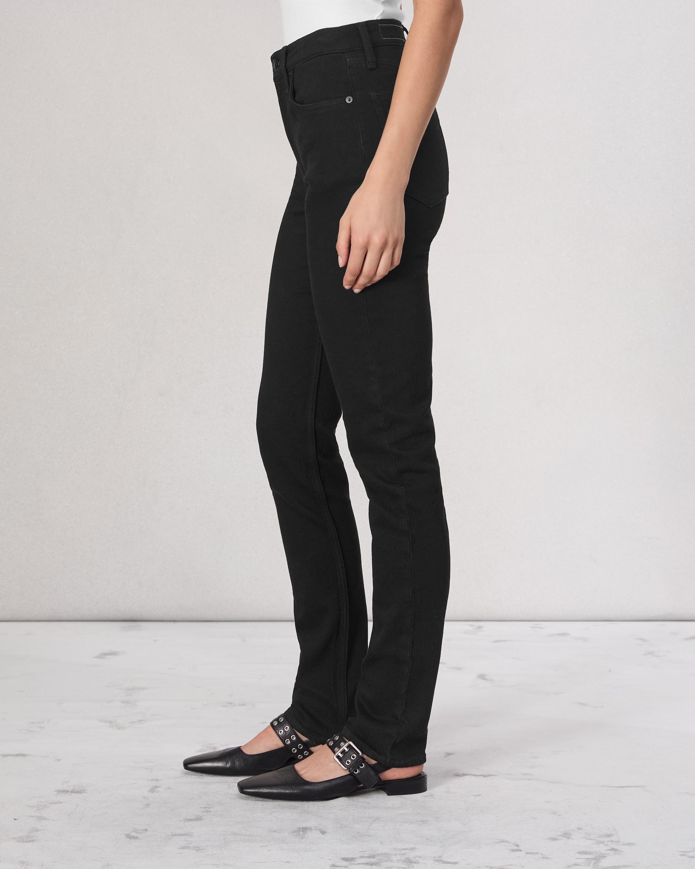 Wren Full Length Straight - Black
High-Rise Vintage Stretch Jean - 4