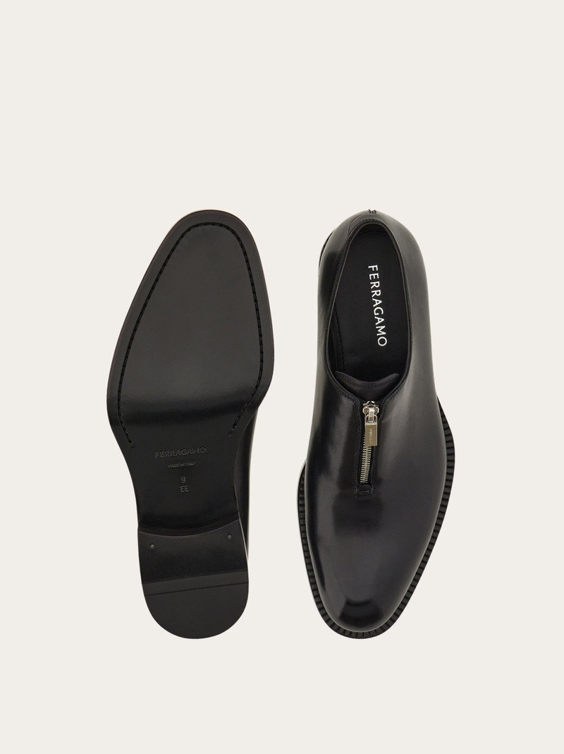 Derby shoe with zip detail 6