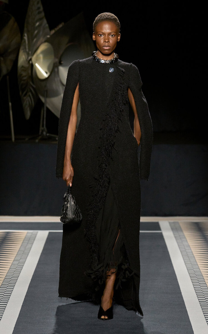 Lanvin Cape-Sleeve Woven Coat black outlook