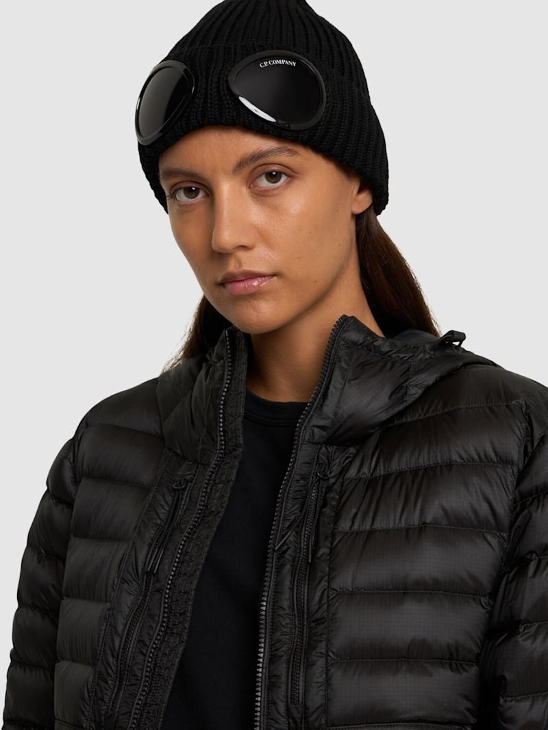 Cp company goggle beanie black hotsell