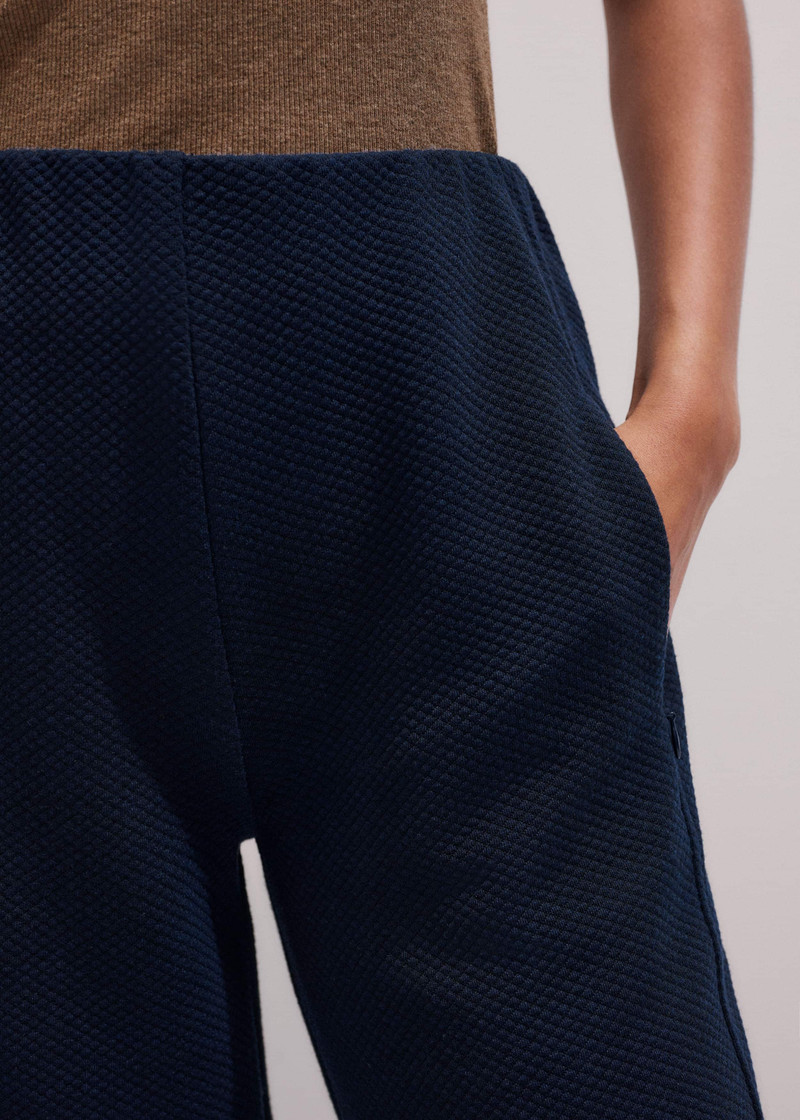 Wide-Leg Pant 3