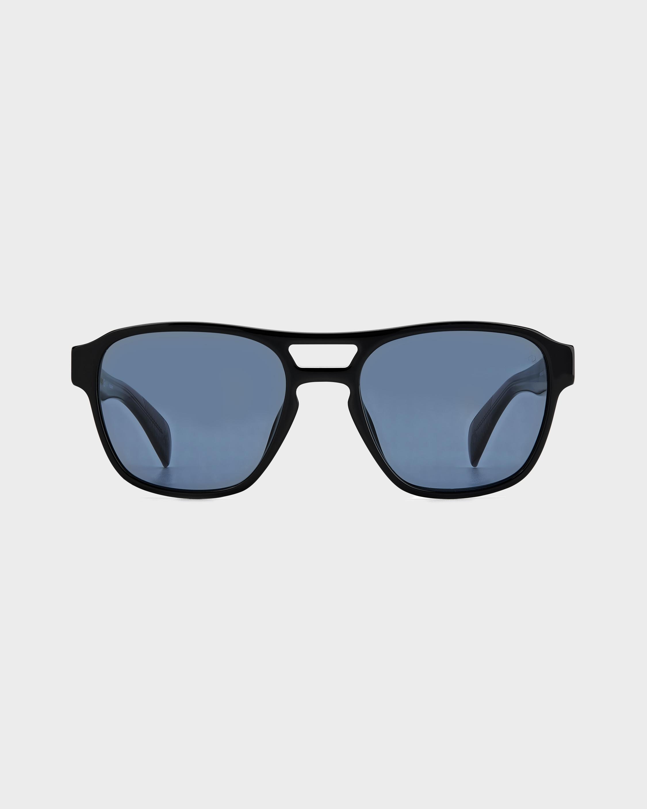 Flint
Square Sunglasses - 2