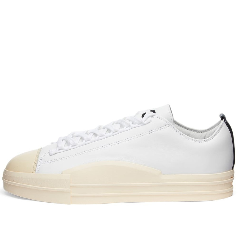 Y-3 Y-3 Yuben Low outlook