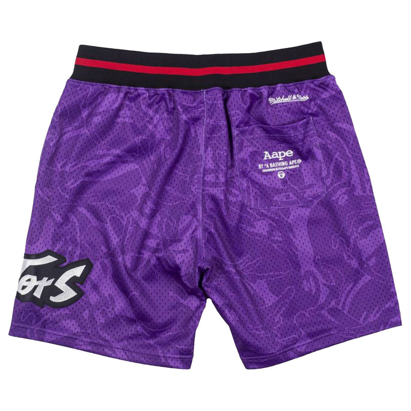 A BATHING APE® BAPE x Mitchel & Ness Shorts Toronto Raptors 'Purple' outlook