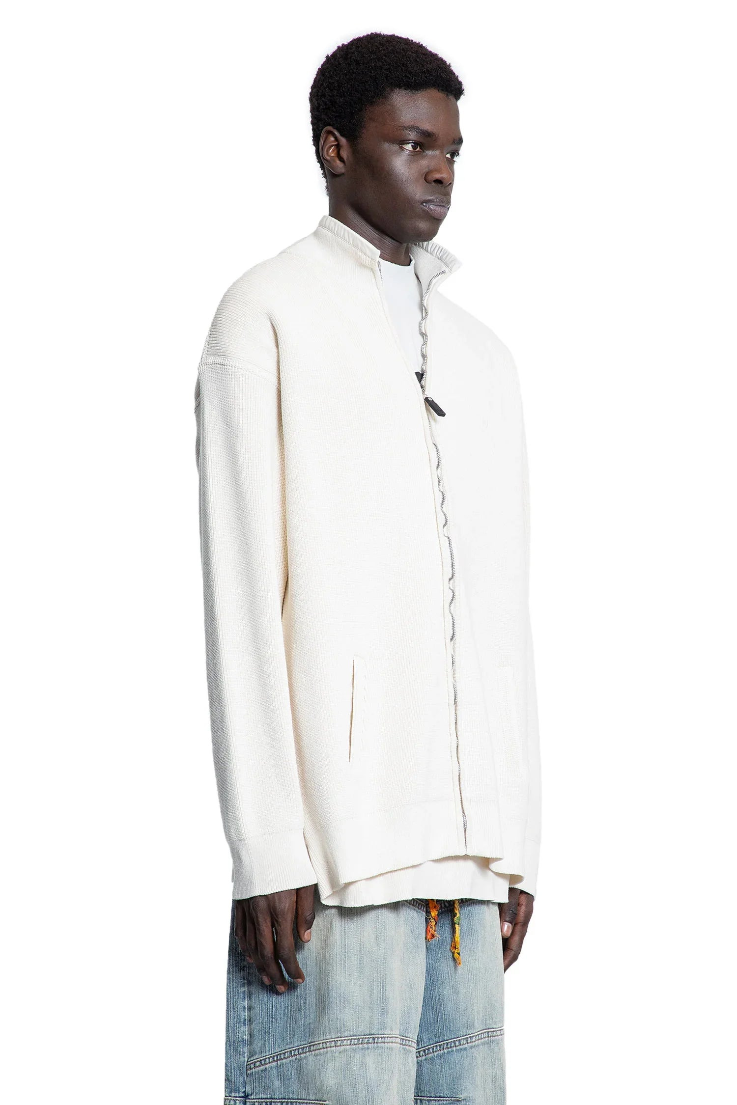 Intertwined-Zip-Up-Sweater - 2