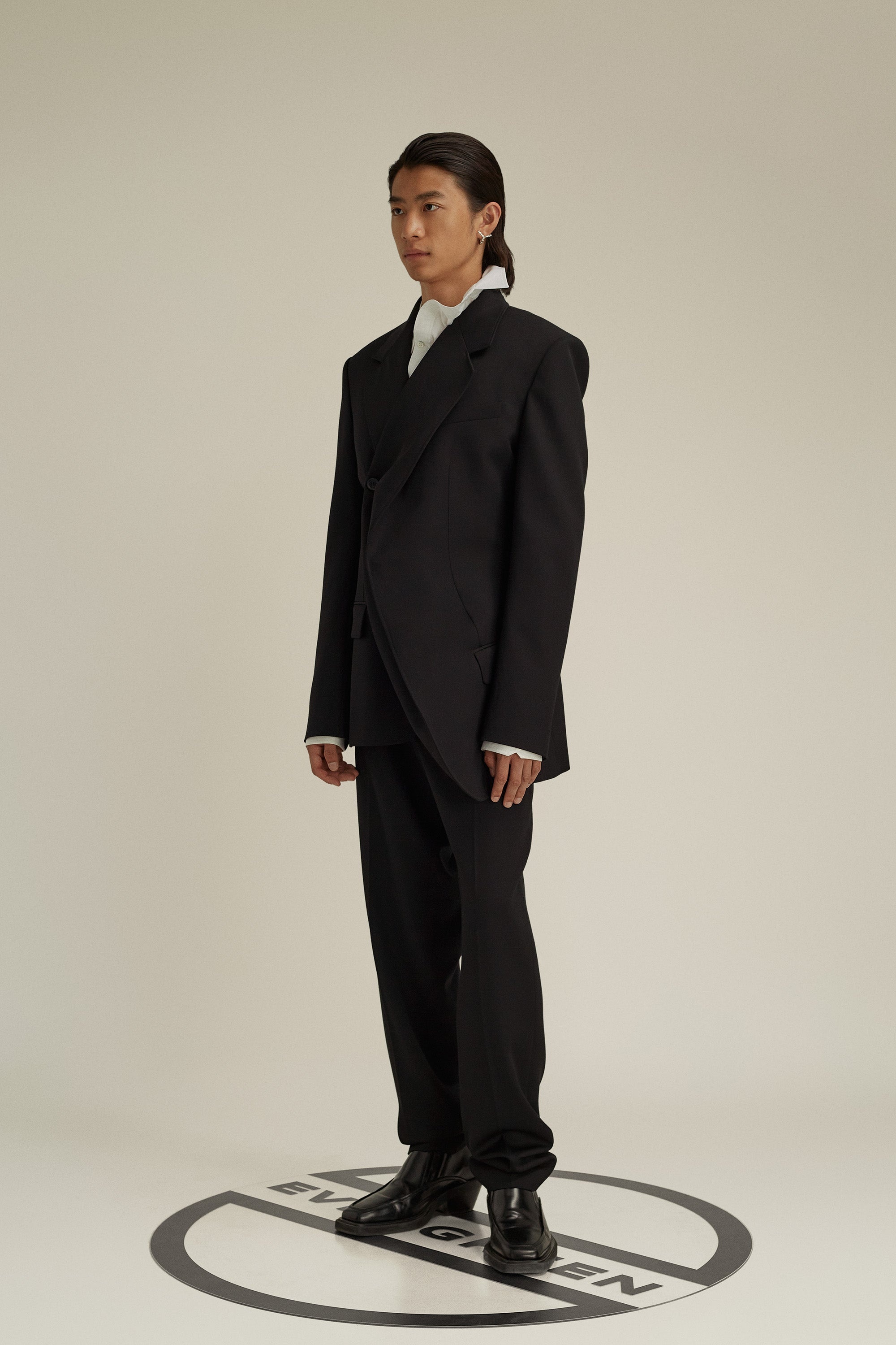 Classic Twisted Lapel Blazer - 5