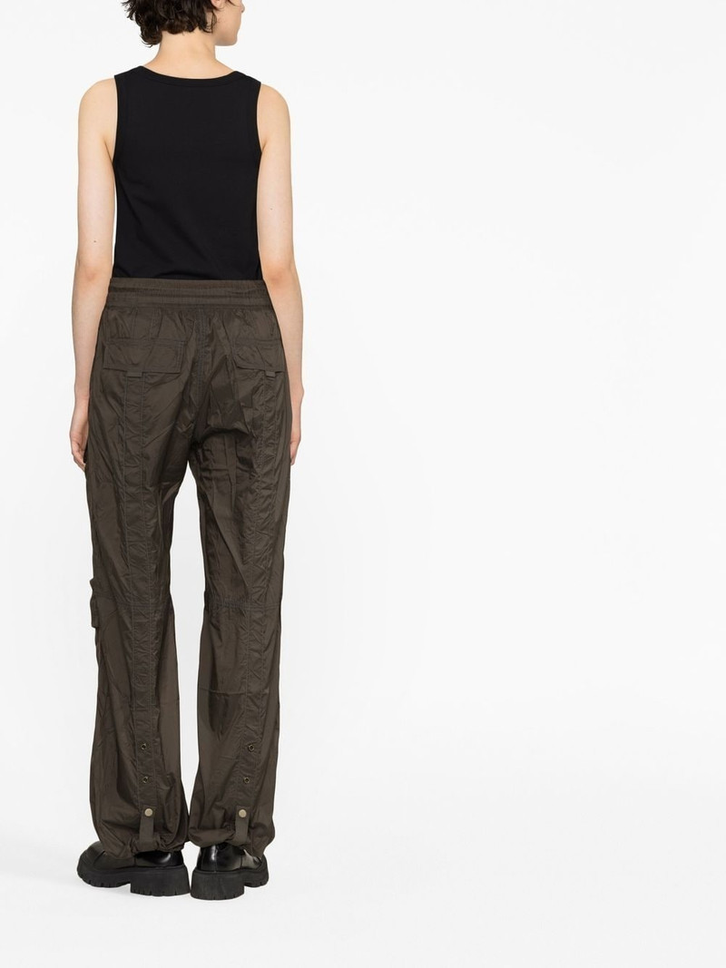 scoop-neck sleeveless top 4