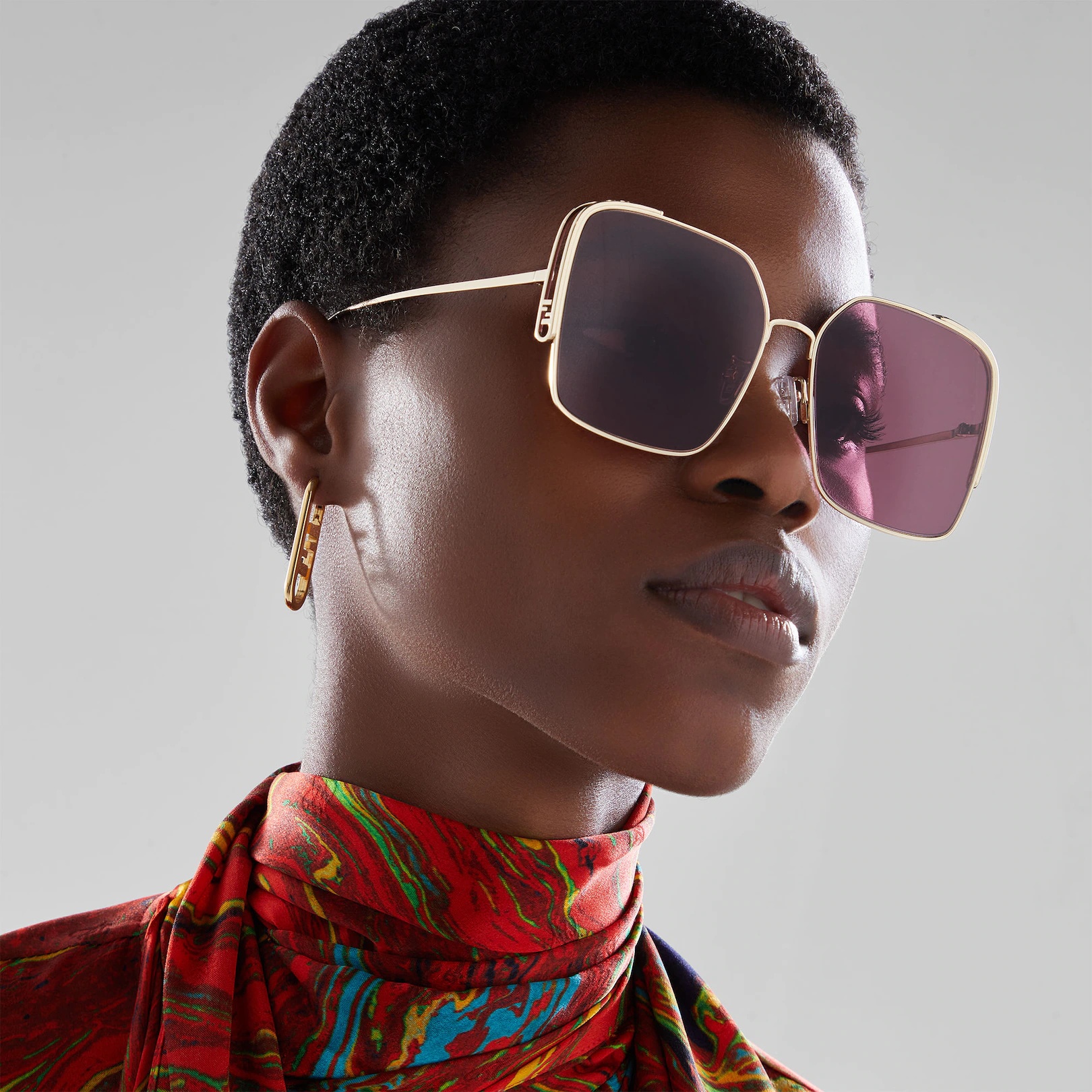 Sunglasses with purple lenses - 4